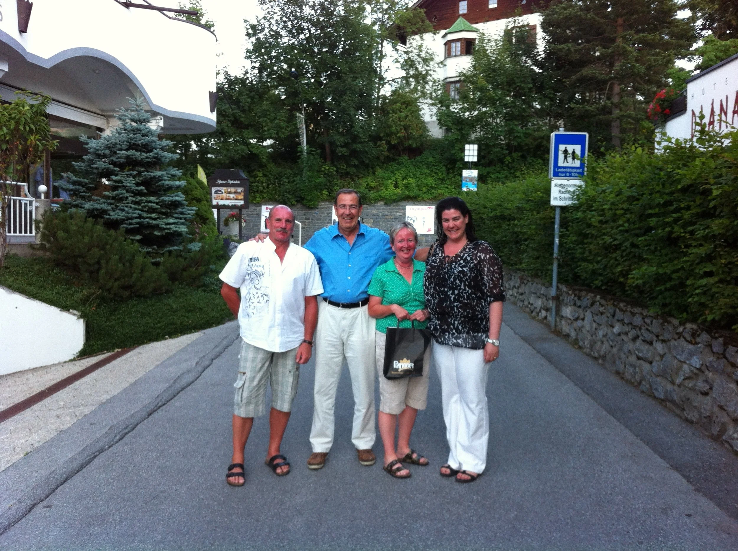 Fam Behne mit Papa Fritz 02 08 2013.jpg