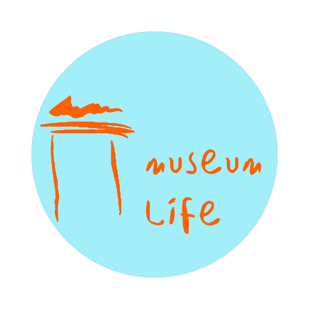 Myself, museums and galleries… and I.  