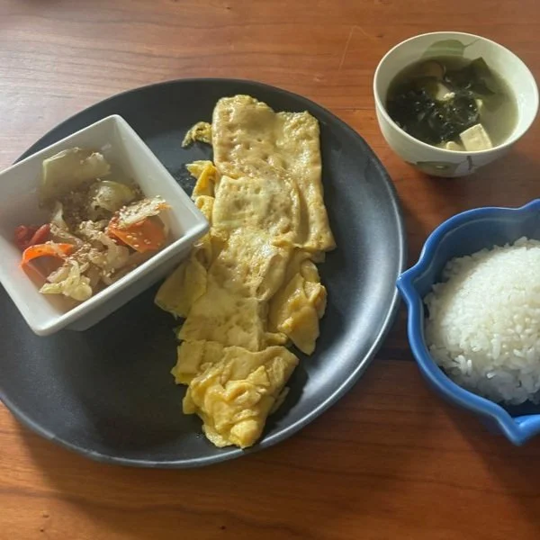 THOUGHTS ON A JAPANESE BREAKFAST