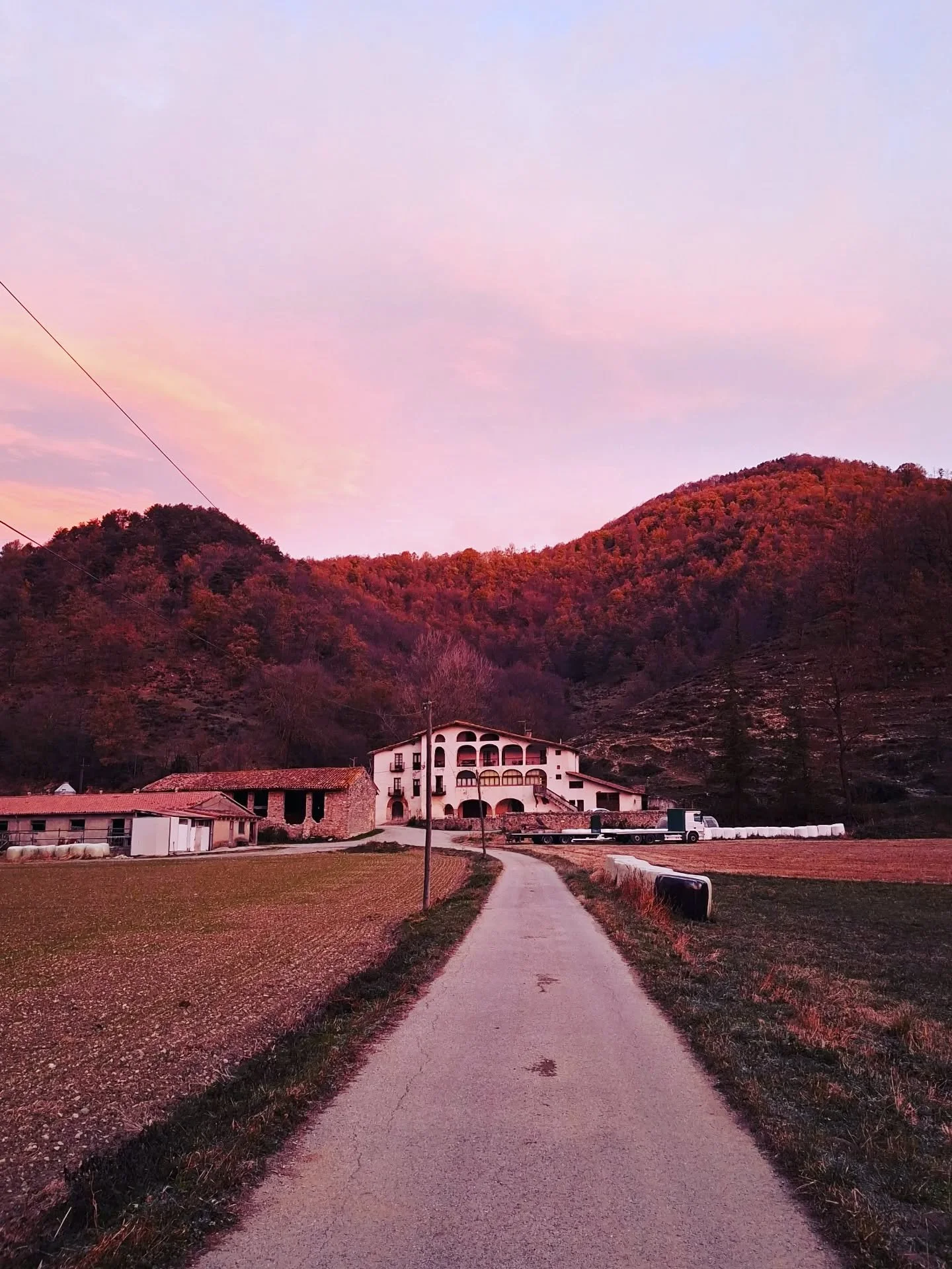 Sometimes a place gives you back parts of yourself you had forgotten &mdash; or reveals things you simply cannot see when you&rsquo;re alone.

A couple of weeks after returning from Bali to Barcelona (my two B&rsquo;s these last years), I didn&rsquo;