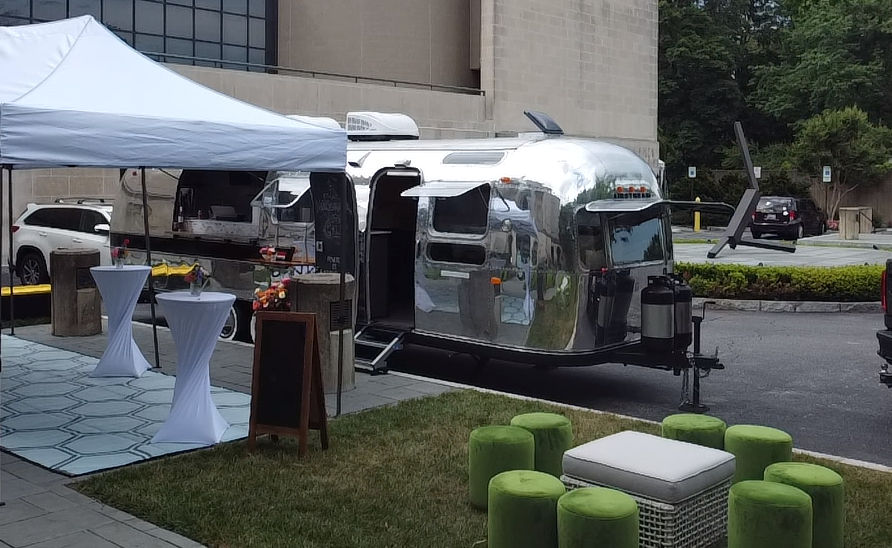 Services and rental options by Maryland Mobile Bars — Maryland Mobile