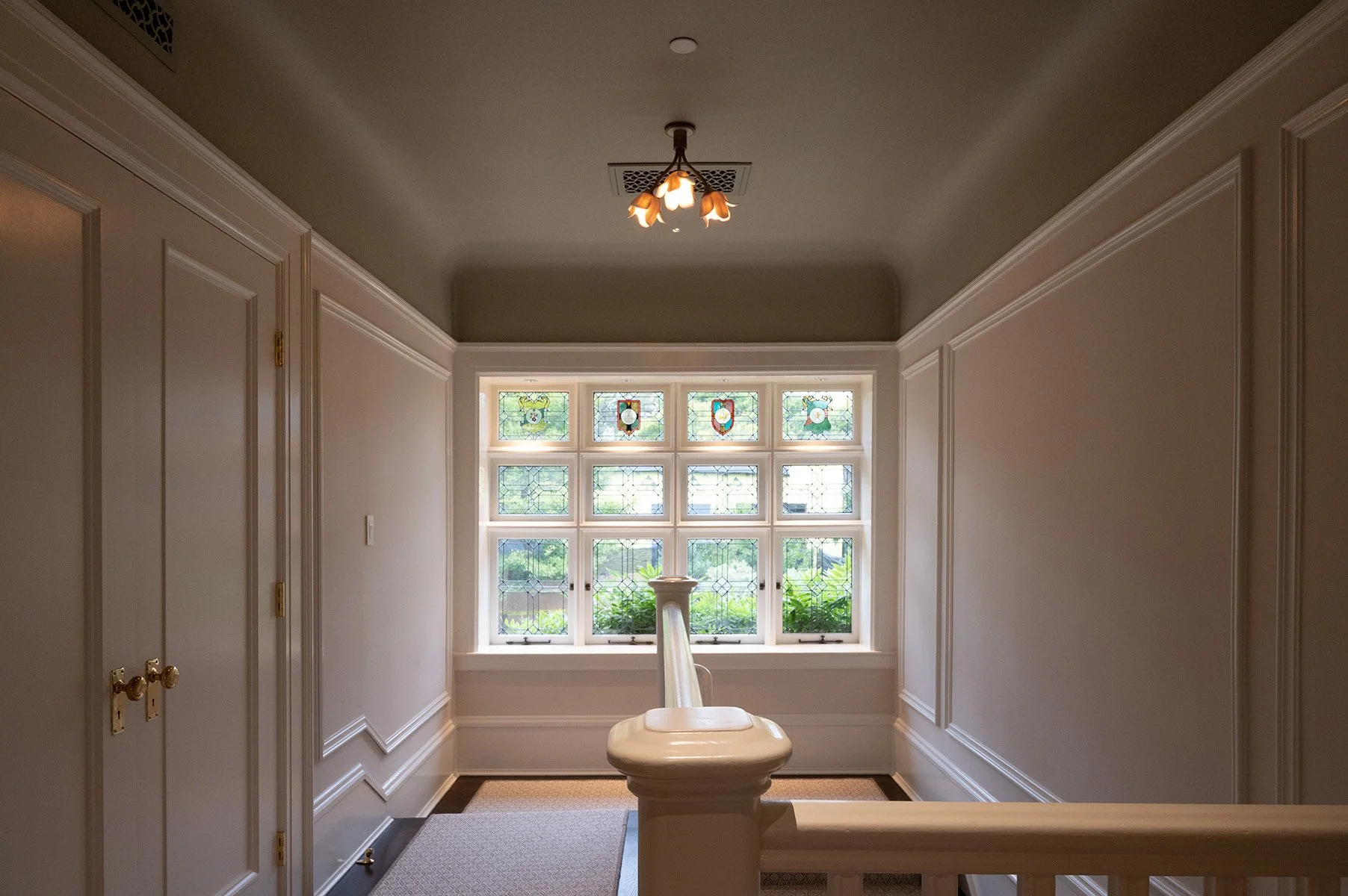 Larkspur-Builders_Presidio-Terrace-San-Francisco_Hallway-Stair