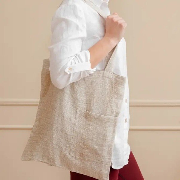 Linen tote bag with wide straps and pockets – 100% natural fabric