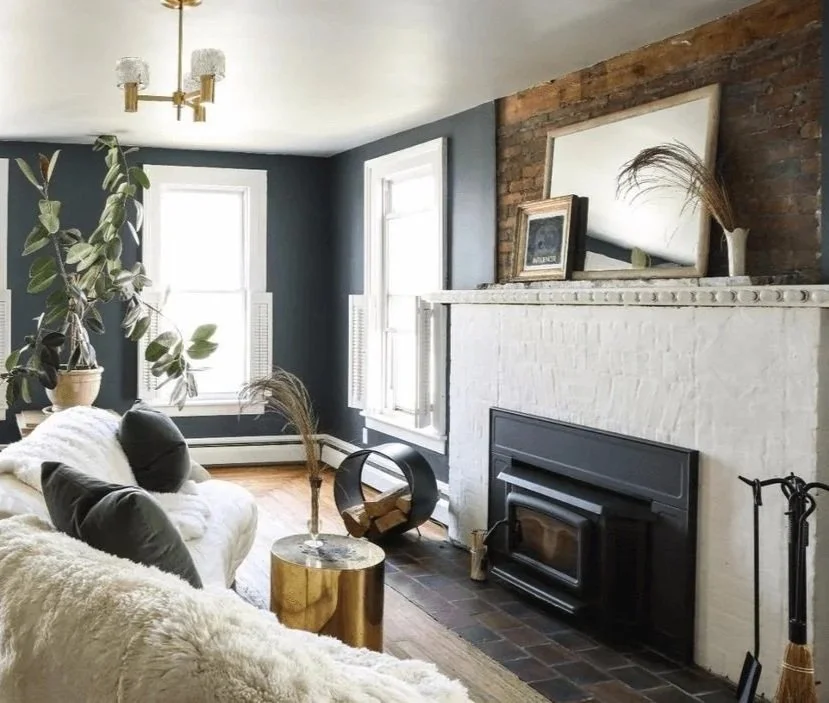 hudson-ny-48-worth-avenue-2022-interior-living.jpg