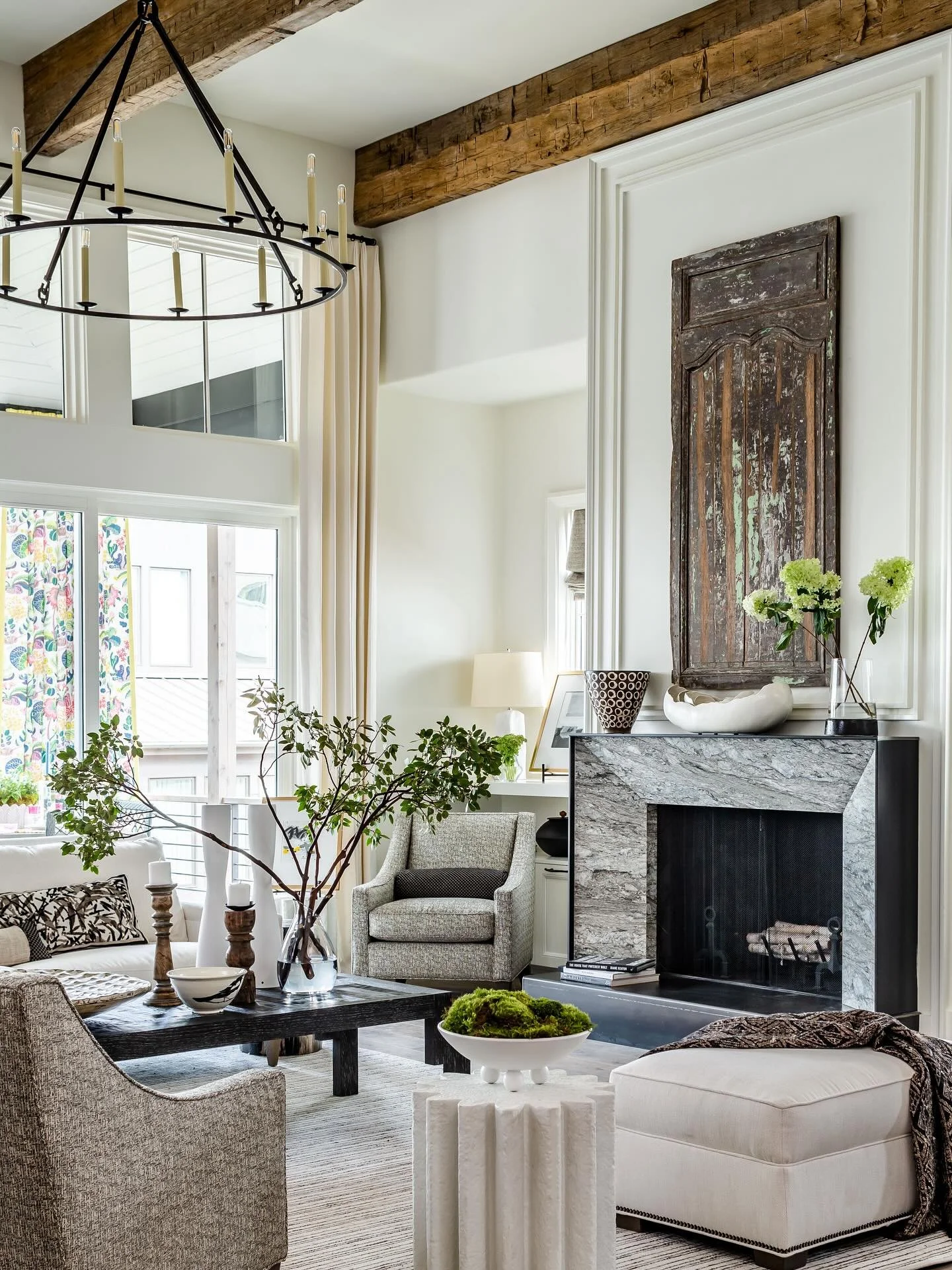 …a 2020 Serenbe Showhouse moment, all about reclaimed modern, created with our friends @southhavenbuilders @serenbe @atlantahomesmag @serenbedesign.  Still adore this steel mantel we designed and was brought to life @gaultdesigns @construction