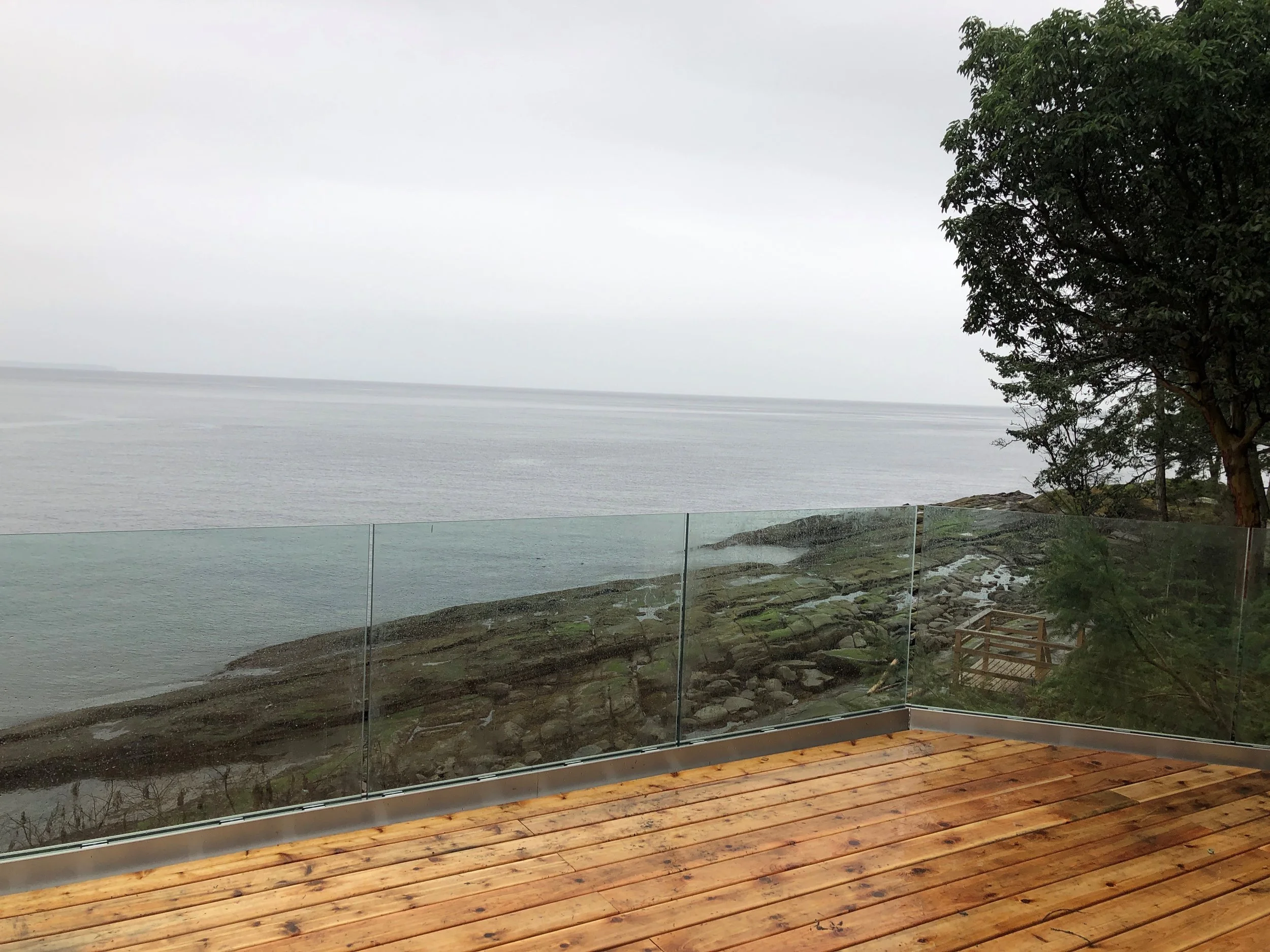 cedar decking with "poziglaze" infinity railing