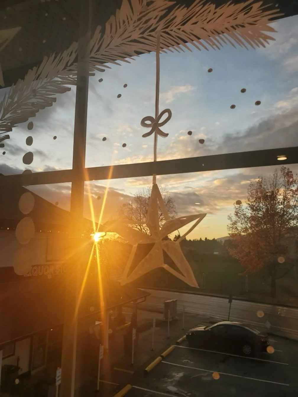 The dark days are real right now&hellip;it&rsquo;s dark sooooo early and we are all feeling extra tired for no clear reason. 

December 21 is the longest night of the year and then the light starts sneaking back in. 

If this season feels heavy, you 