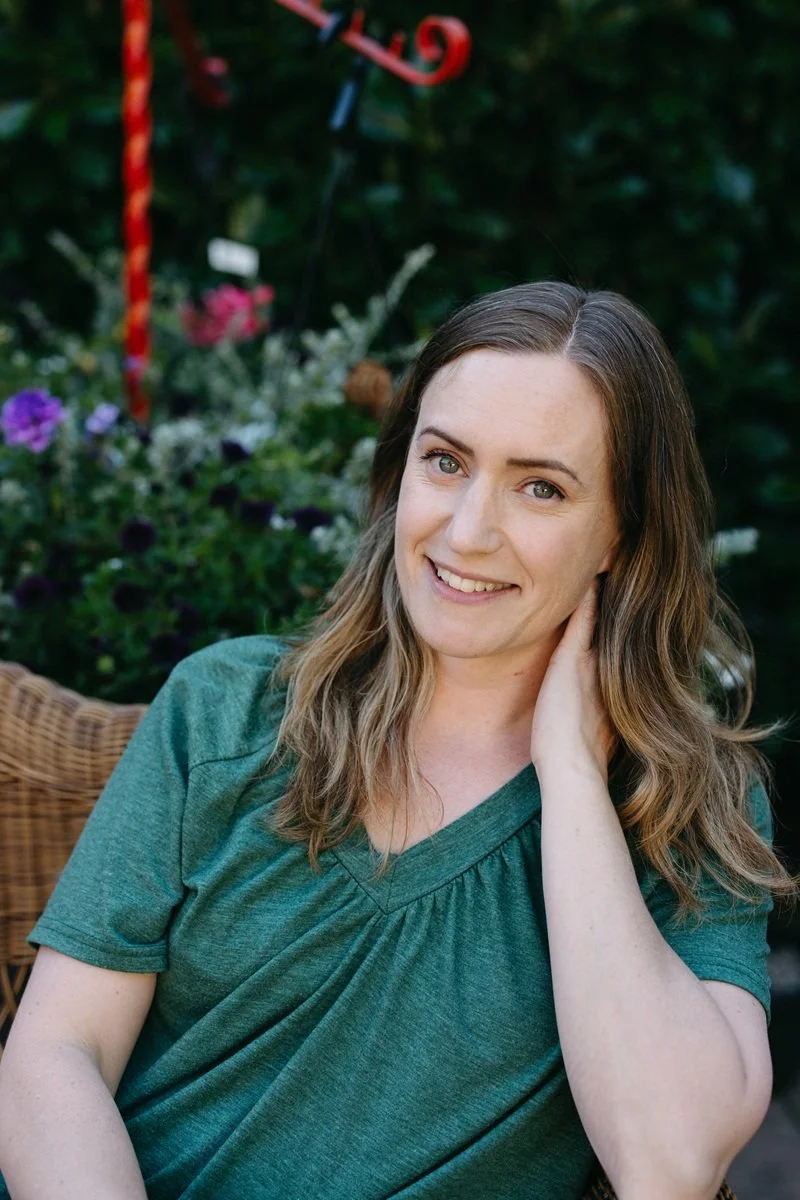 Postpartum Therapy in British Columbia: Support for Moms Navigating the Fourth Trimester