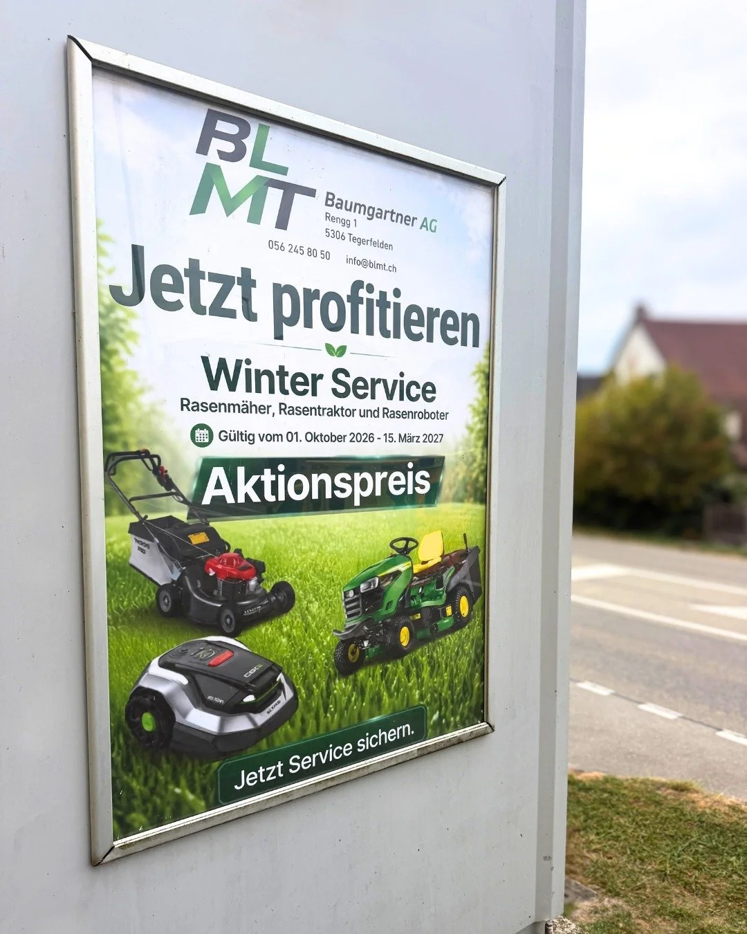 Die Gartensaison geht langsam zu Ende. 🍂

Jetzt ist der ideale Zeitpunkt, deinem Rasentraktor, Rasenroboter oder Rasenm&auml;her noch etwas Gutes zu tun und ihn fit f&uuml;r die n&auml;chste Saison zu machen. 

Mit unserer Service-Aktion k&uuml;mmer