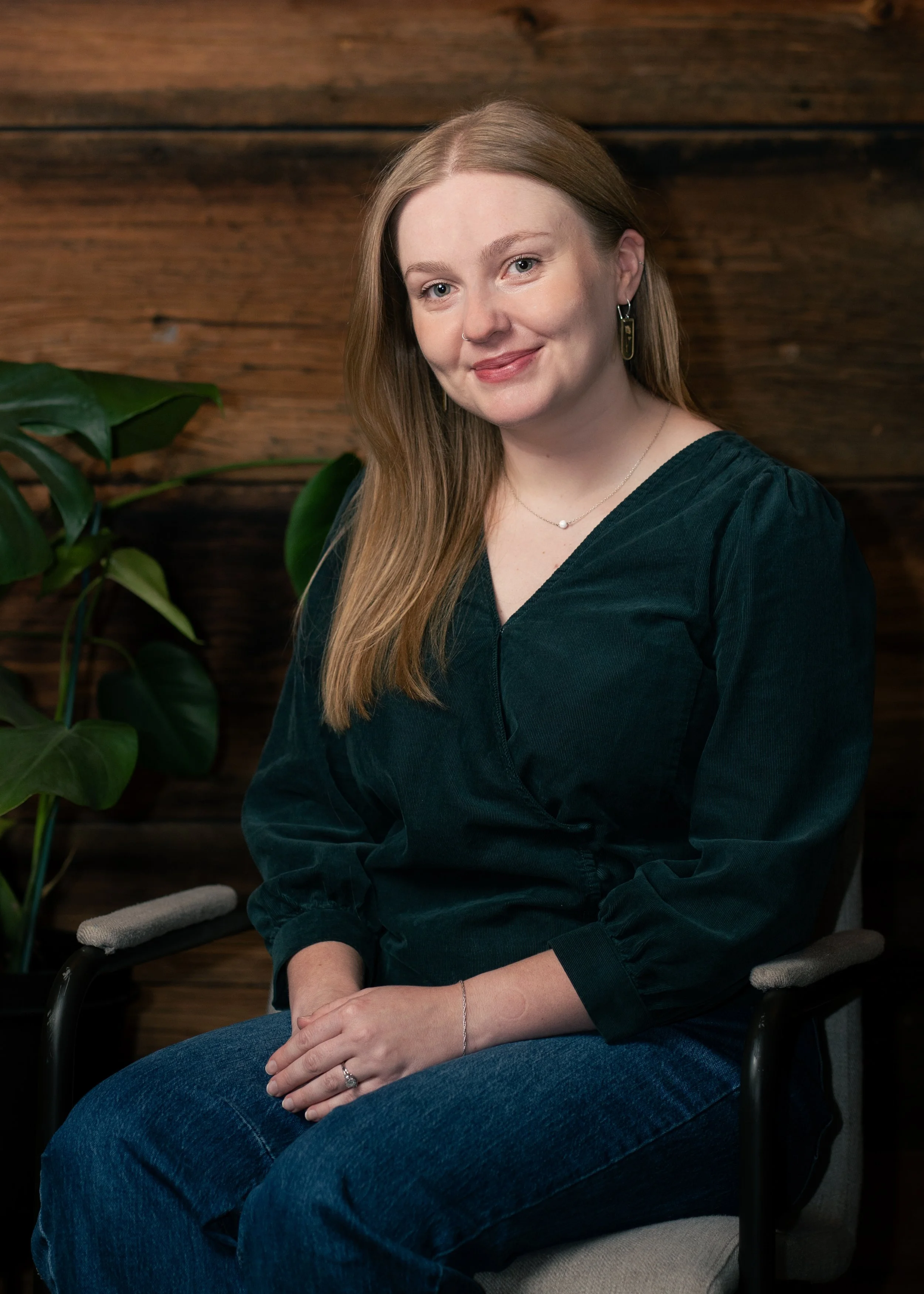 ELSIE BOGLE | MSW, Clinical Social Work Associate (CSWA) (OR)