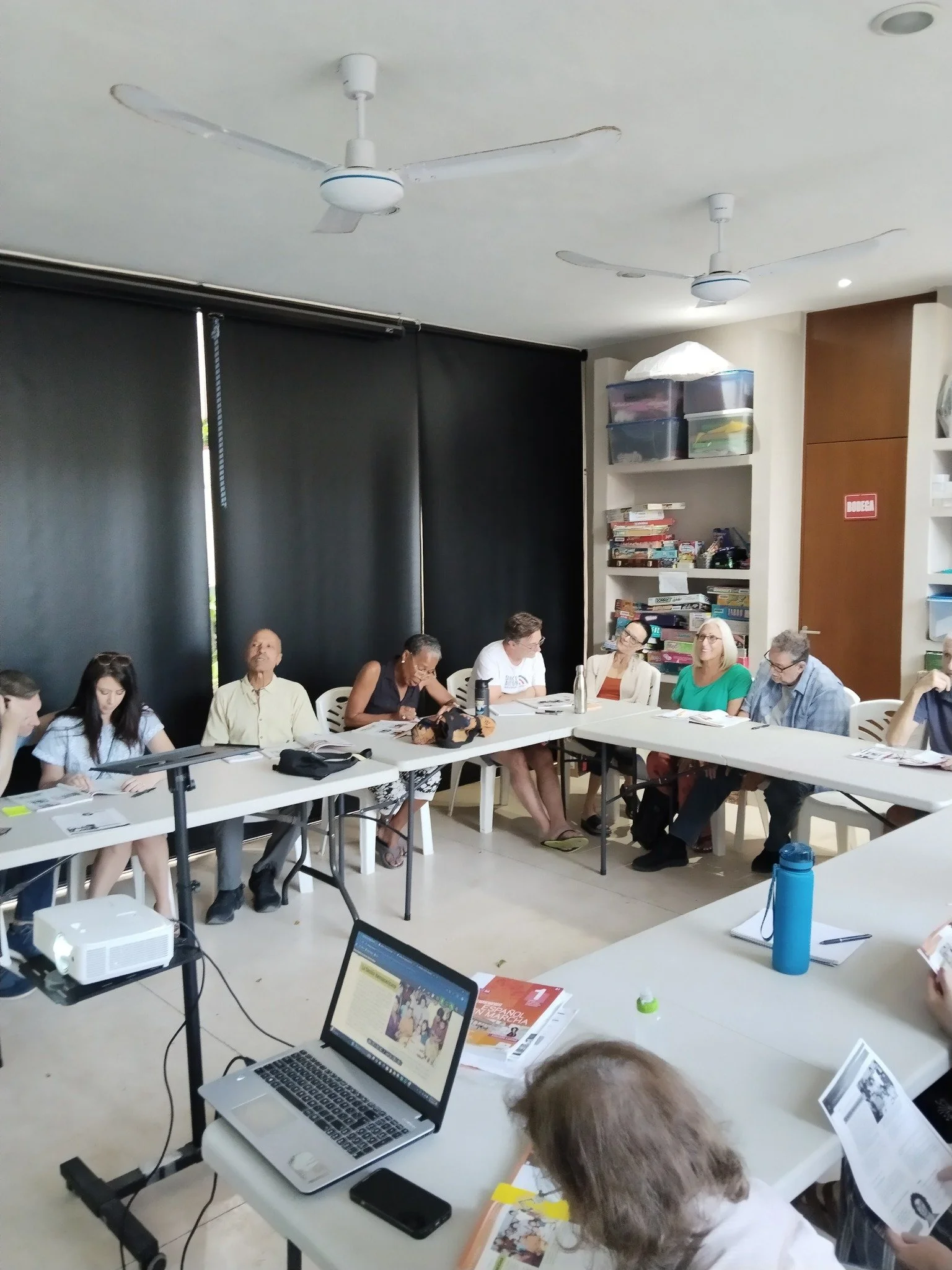 Spanish Classes at MEL — Mérida English Library