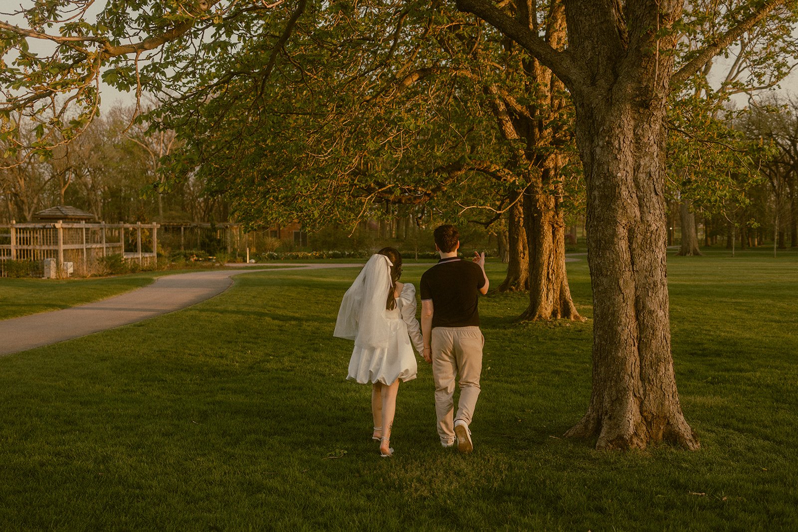DT1A7512RILEY-AND-ISABELLA-CHICAGO-ILLINOIS-ENGAGEMENT-SESSION-ADLER-PLANETARIUM-THE-GERNANDS-PHOTOGRAPHY.jpg_websize.jpg