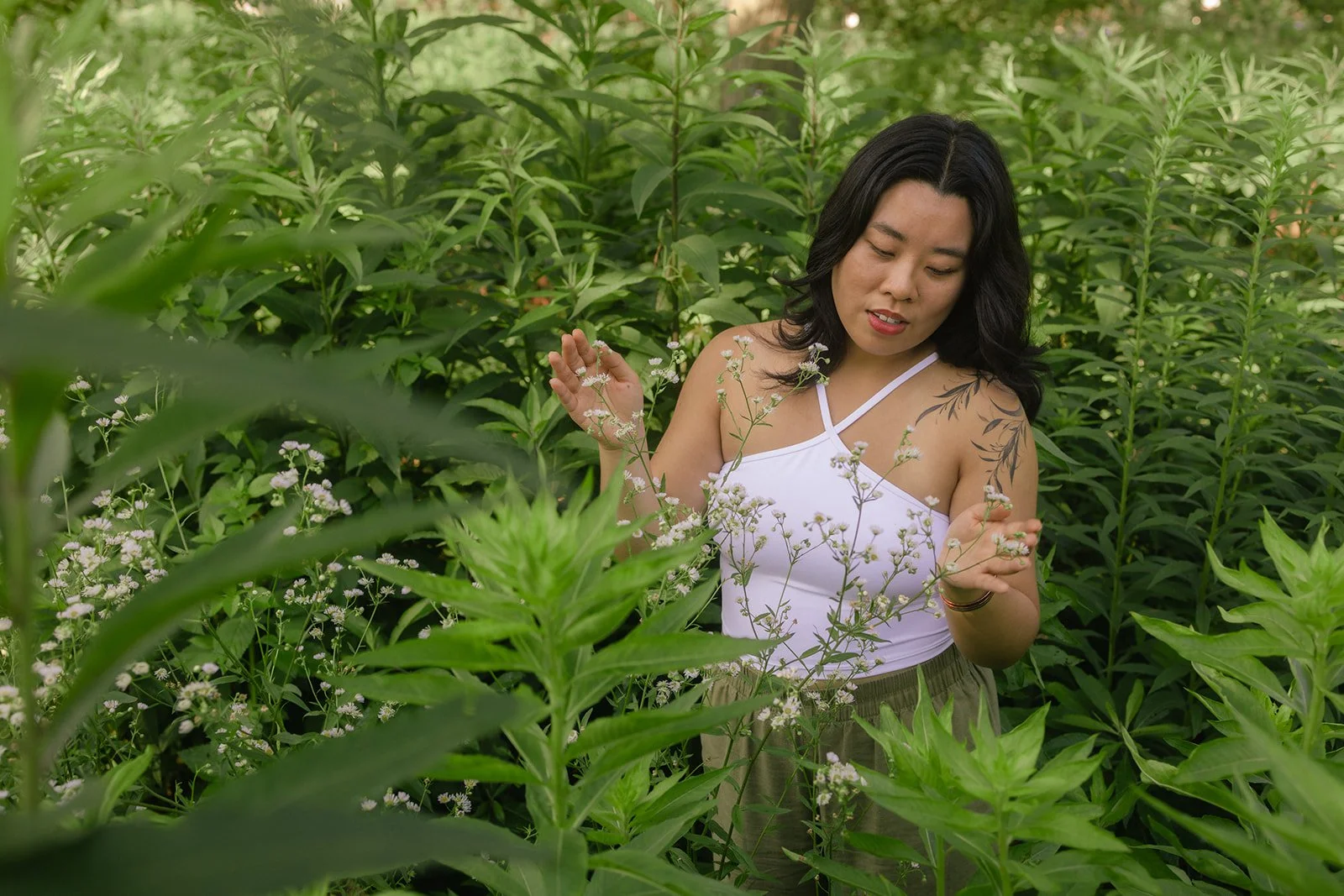 932A0406Amanda-Reiki-Tarot-Licoln-Park-Chicago-Photography-Maria-Rivera_websize.jpg