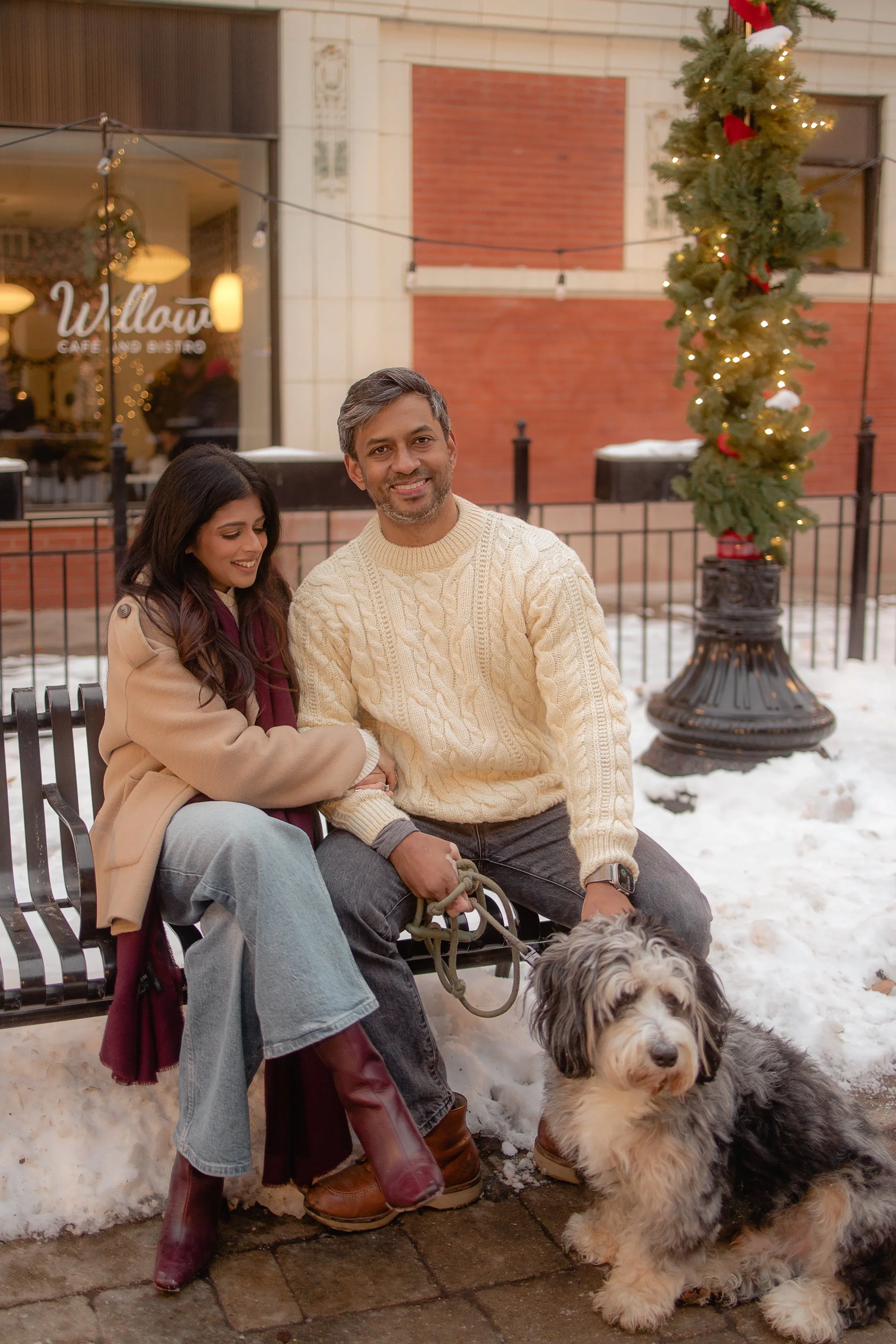 932A0372Nitya-Sharma-CHRISTMAS-AT-LINCOLN-SQUARE-SESSION-FAMILY-CHICAGO-ILLINOIS-RAVENSWOOD-DOCUMENTARY-PHOTOGRAPHY-BY-MARIA-RIVERA.jpg