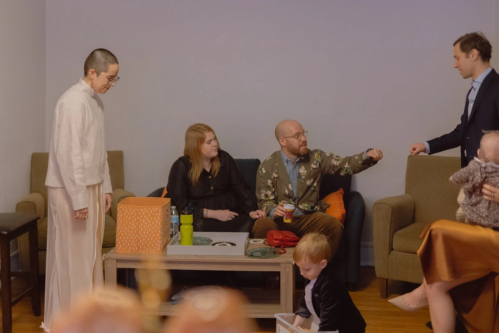 932A3142EVAN-AND-MEGAN-INTIMATE-WEDDING-AT APARTMENT-CHICAGO-ILLINOIS_websize.jpg