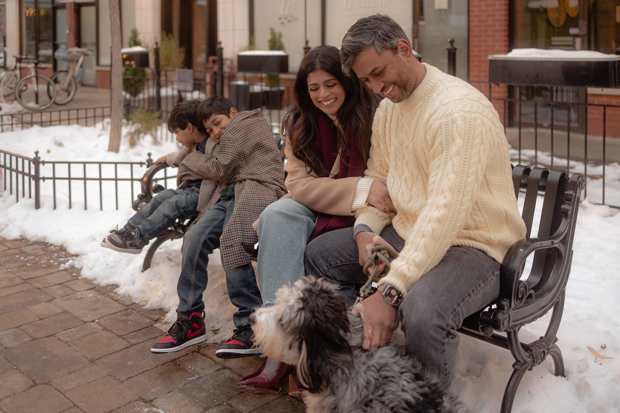 932A0341Nitya-Sharma-CHRISTMAS-AT-LINCOLN-SQUARE-SESSION-FAMILY-CHICAGO-ILLINOIS-RAVENSWOOD-DOCUMENTARY-PHOTOGRAPHY-BY-MARIA-RIVERA.jpg