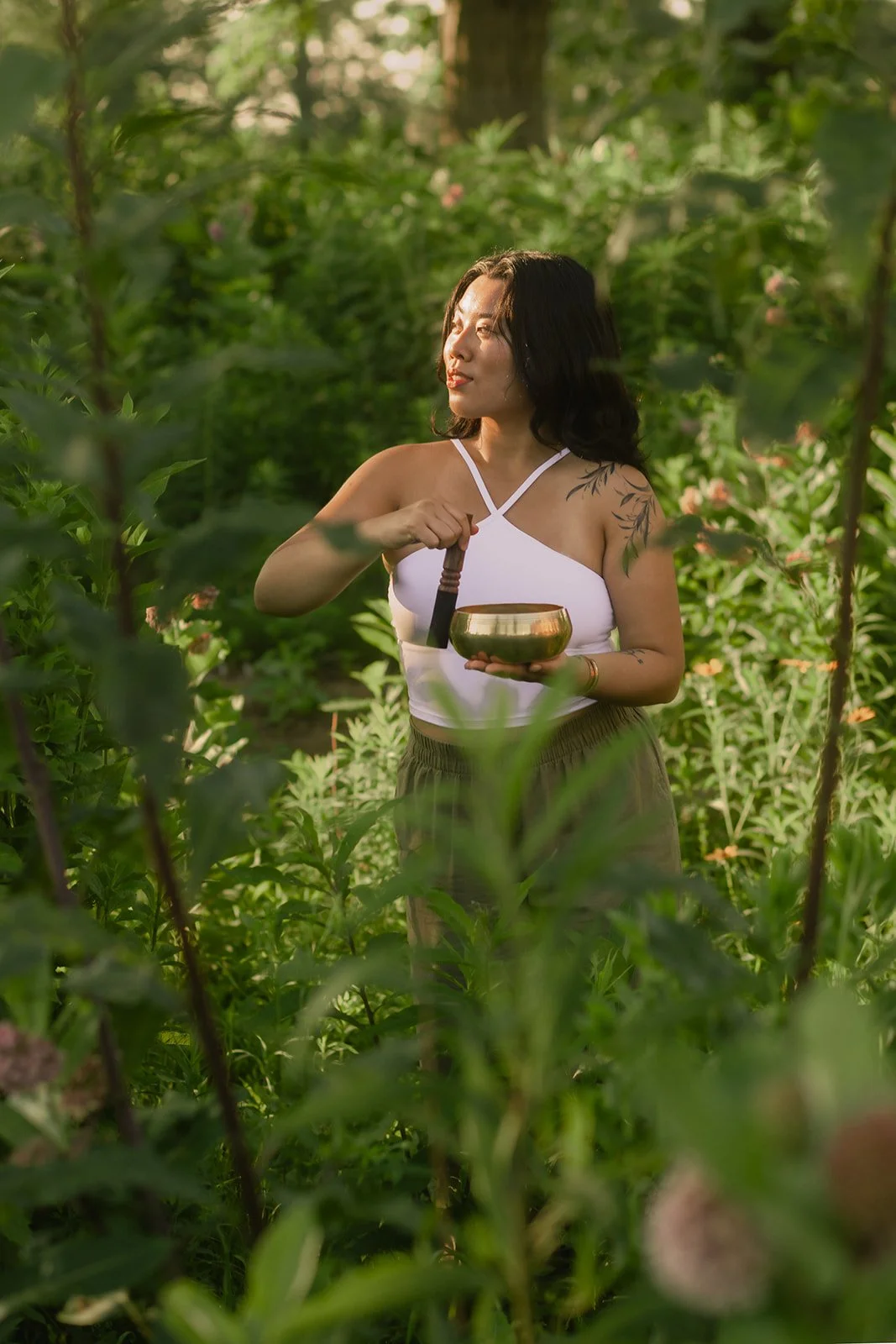 932A0050Amanda-Reiki-Tarot-Licoln-Park-Chicago-Photography-Maria-Rivera_websize.jpg