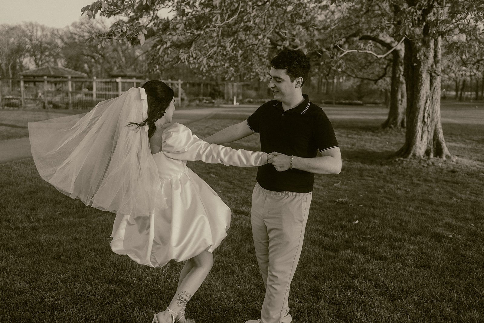 DT1A7525RILEY-AND-ISABELLA-CHICAGO-ILLINOIS-ENGAGEMENT-SESSION-ADLER-PLANETARIUM-THE-GERNANDS-PHOTOGRAPHY.jpg_websize.jpg