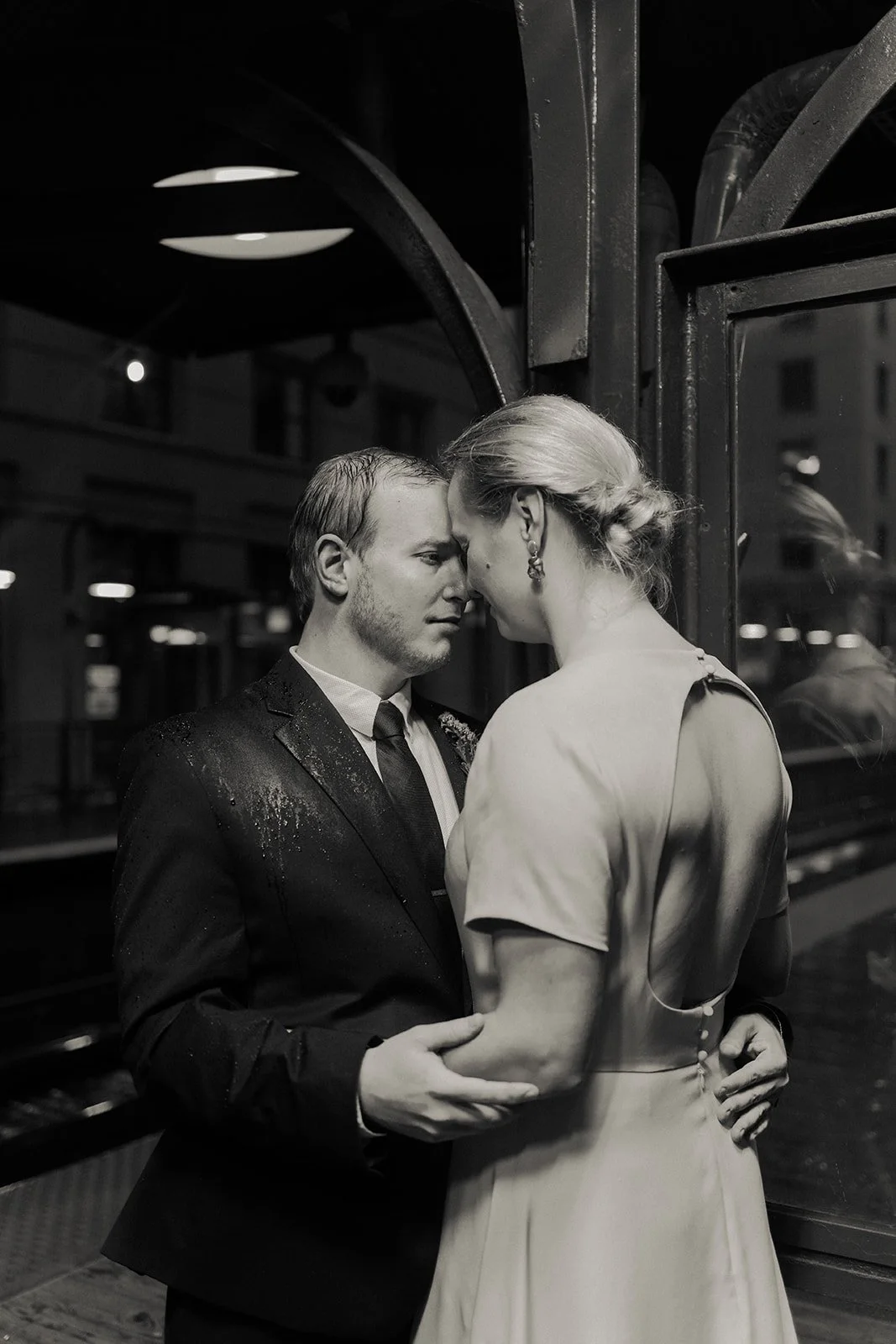 SOPHIE-AND-JOHN-CITY-HALL-BROWN-LINE-DOUGHNUT-VAULT-WEDDING-CHICAGO-ILLINOIS-THE-GERNANDS-PHOTOGRAPHY.jpg932A5504-2.jpg