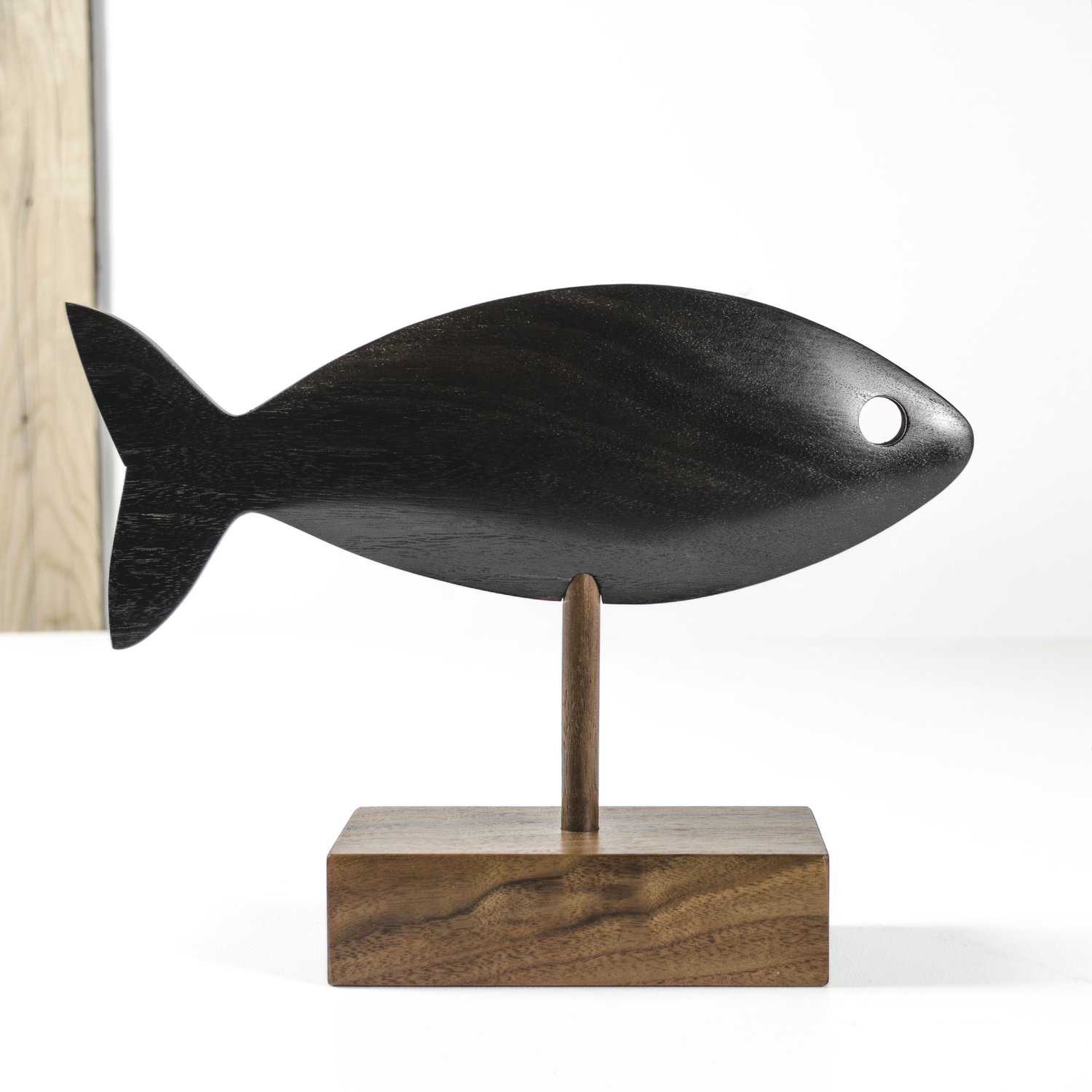 Wooden decorative fish - Maxime Poisson, ébéniste