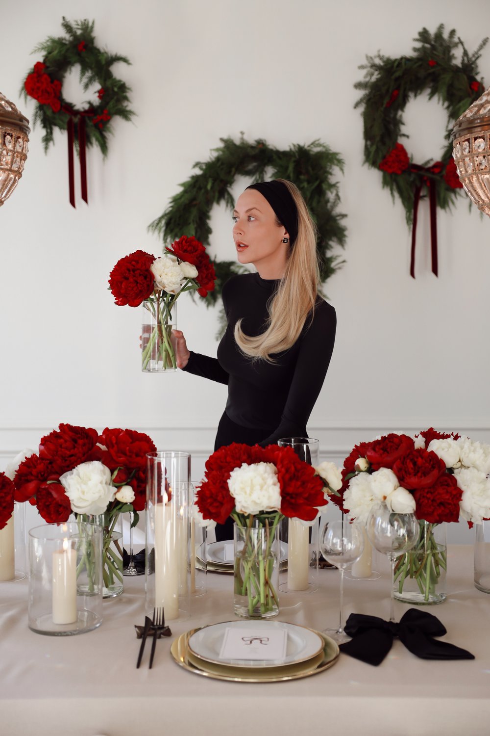 Paces West x UrbanStems_Holiday2.JPG