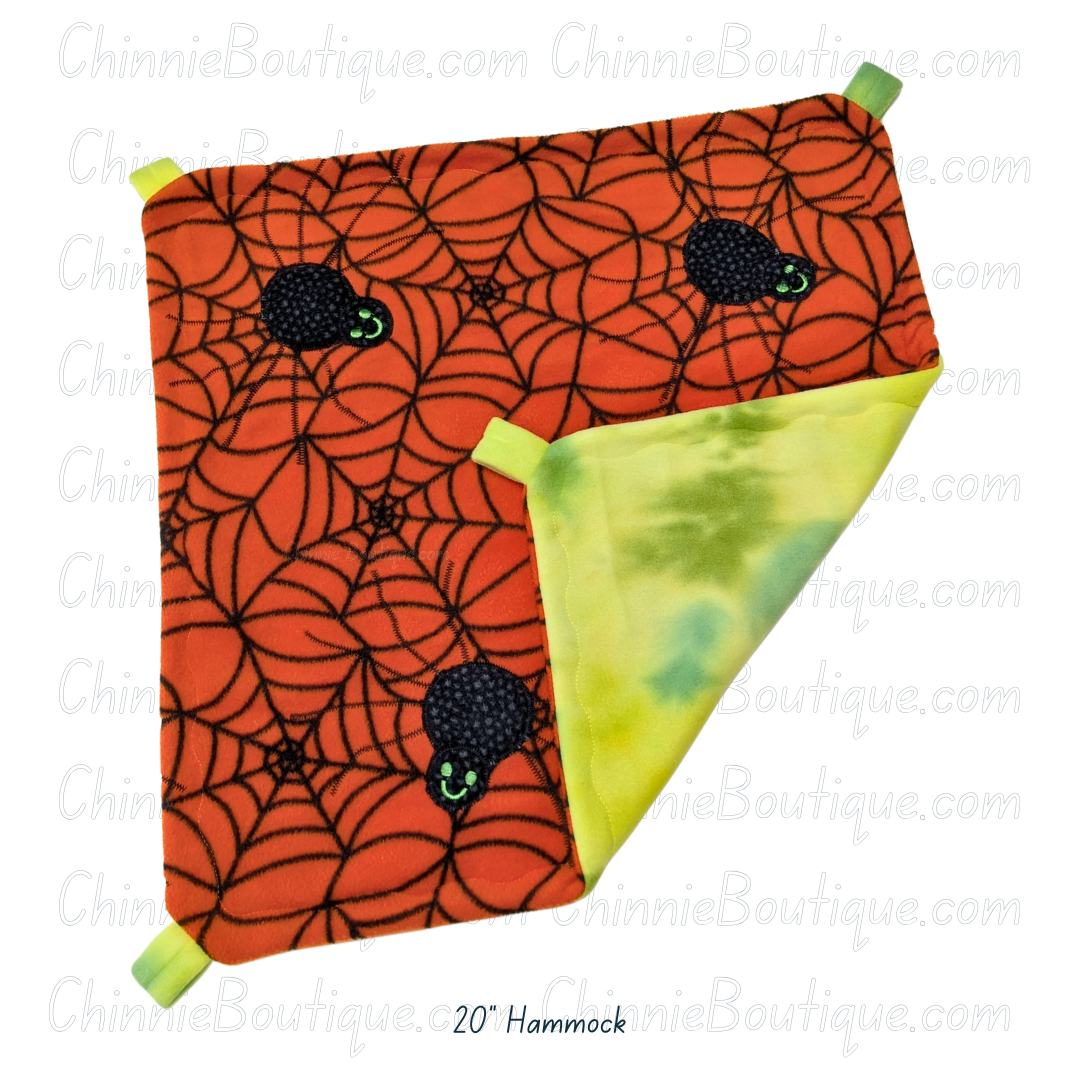 Nemo's 20" Fleece Hammock - Sneaky Spiders