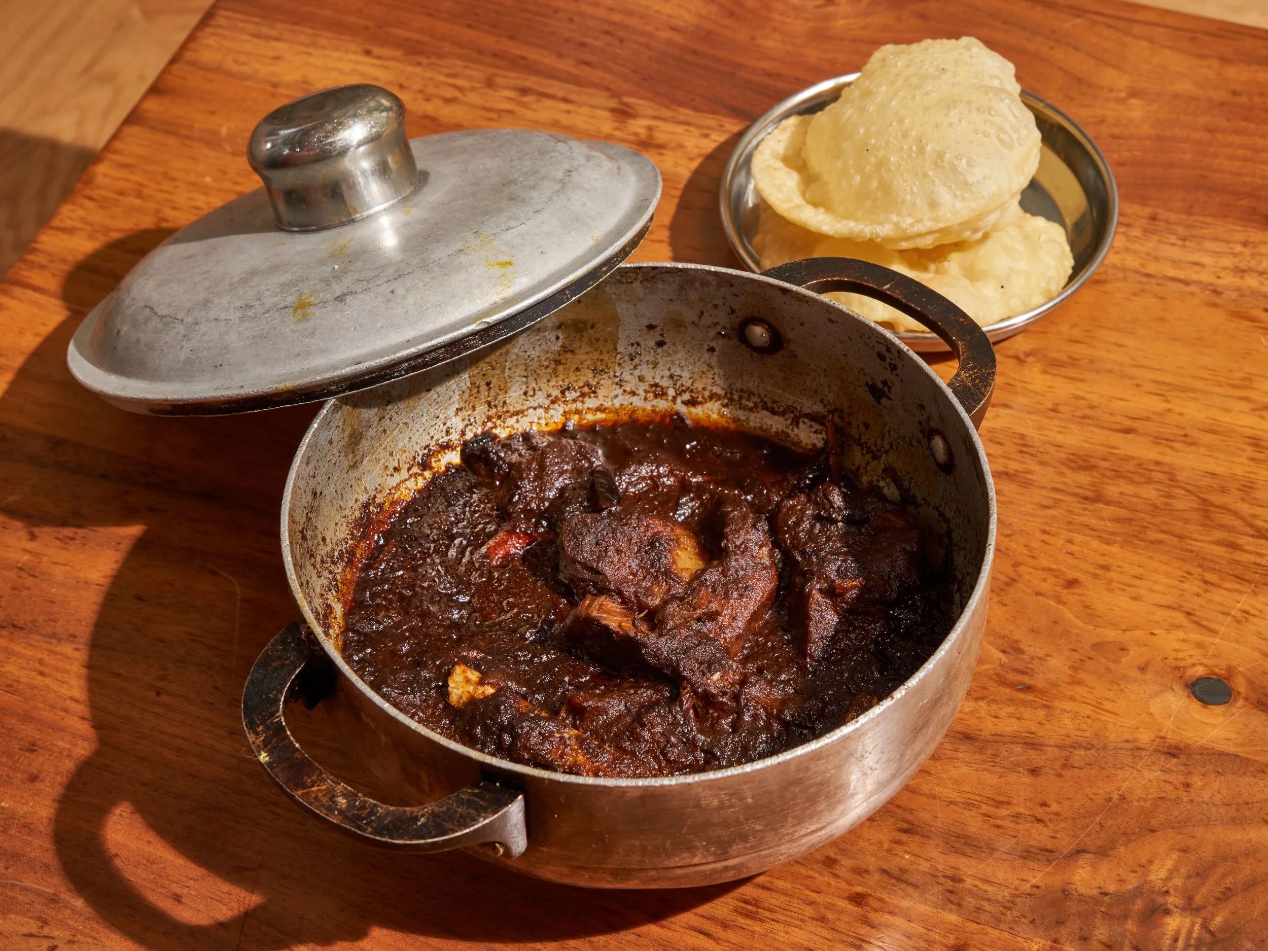 Kosha Mangsho + Luchi 2.jpg