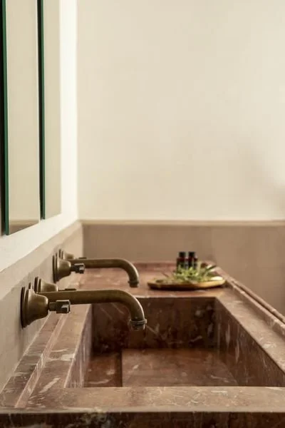 33 bathroom 2 C_result.jpg
