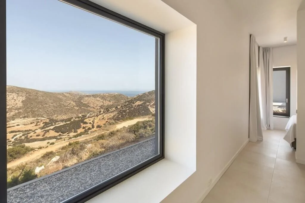 MoonhouseParos-guesthouse2-2-1024x682.jpg