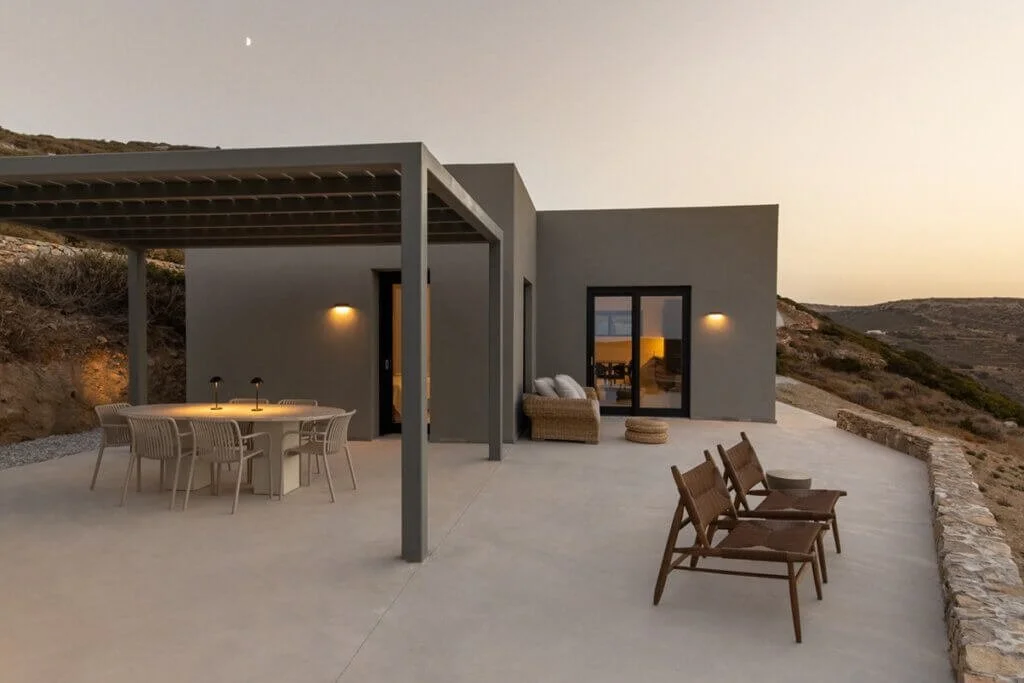 MoonhouseParos-guesthouse-terras-2-1024x683.jpg