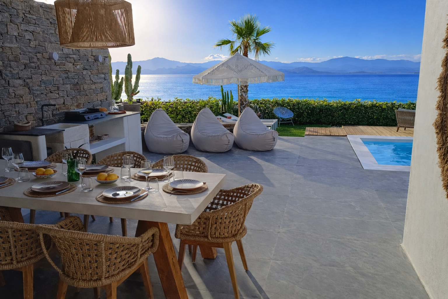 34 BLACK Morning breakfast SEA VIEW.png