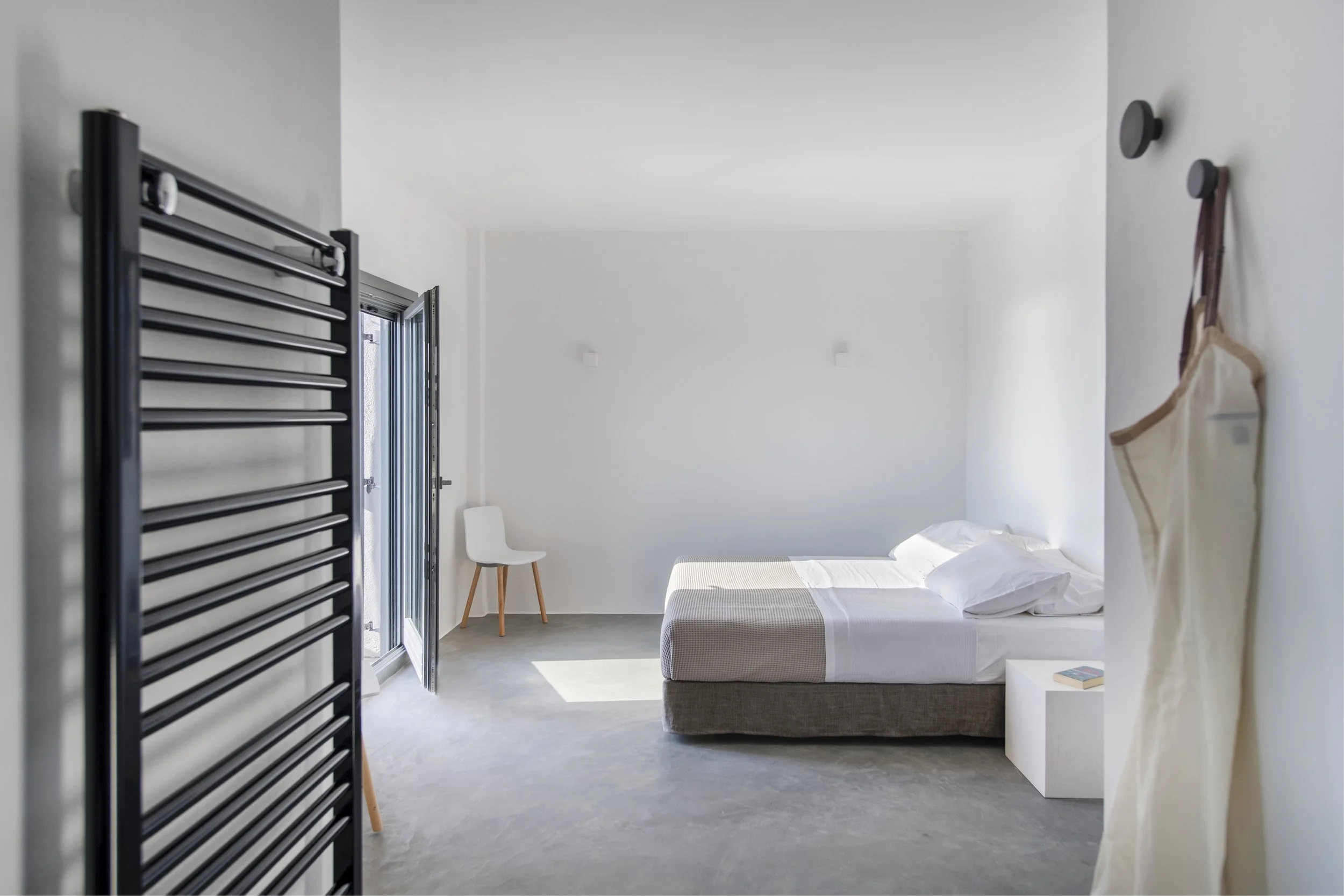 L2 bedroom 3-3.jpg