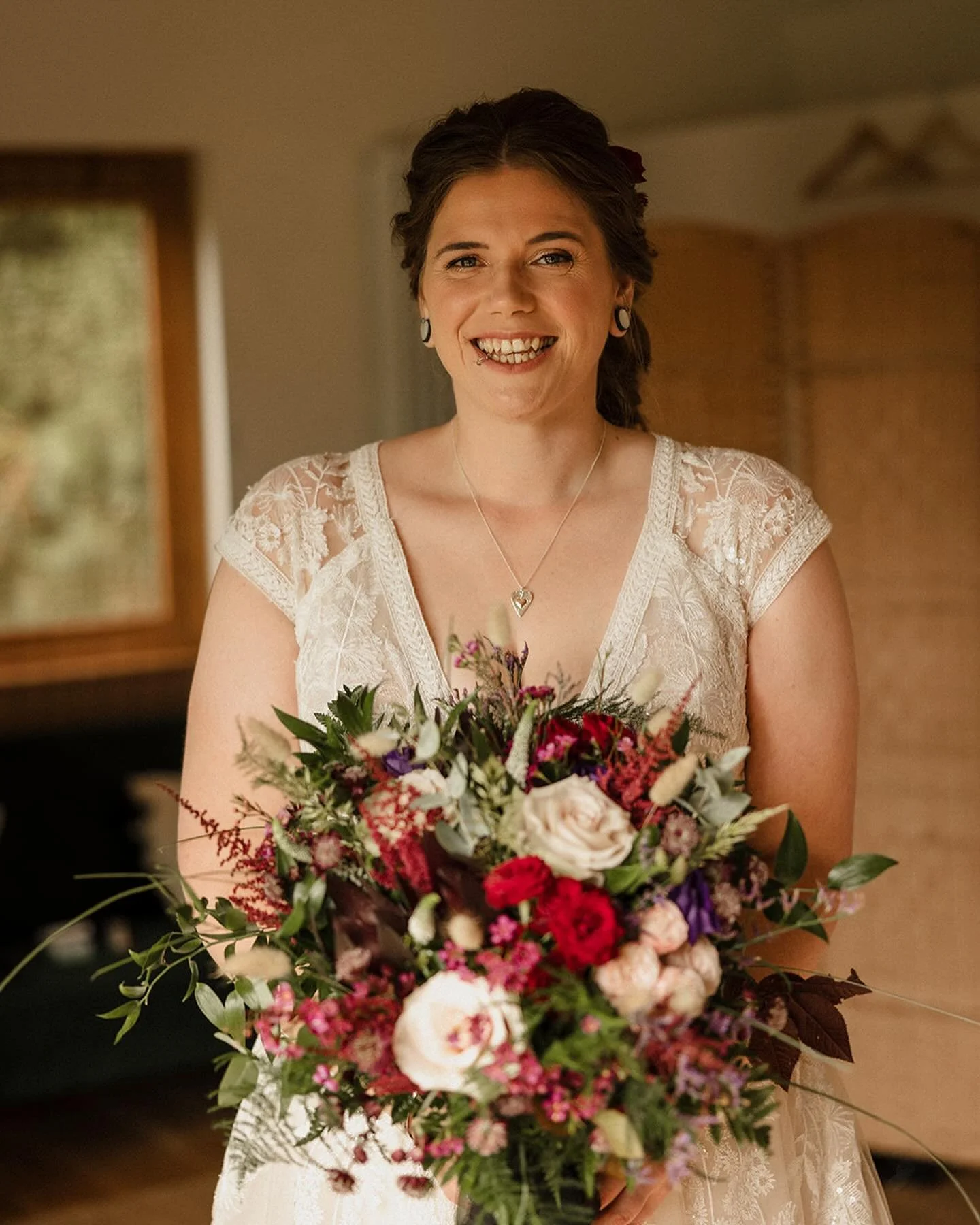 Absolutely loved these rustic country flowers ππ₯ tied with Cornish tartan & black trailing ribbon , thank you so much for sharing Lowenna & Paul married at @knightor_weddings 12.9.24 ππ₯ stunning photography as always by @katiegoffphoto π