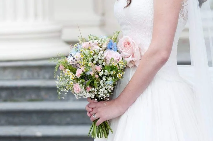 pretty pink bridal bouquet
