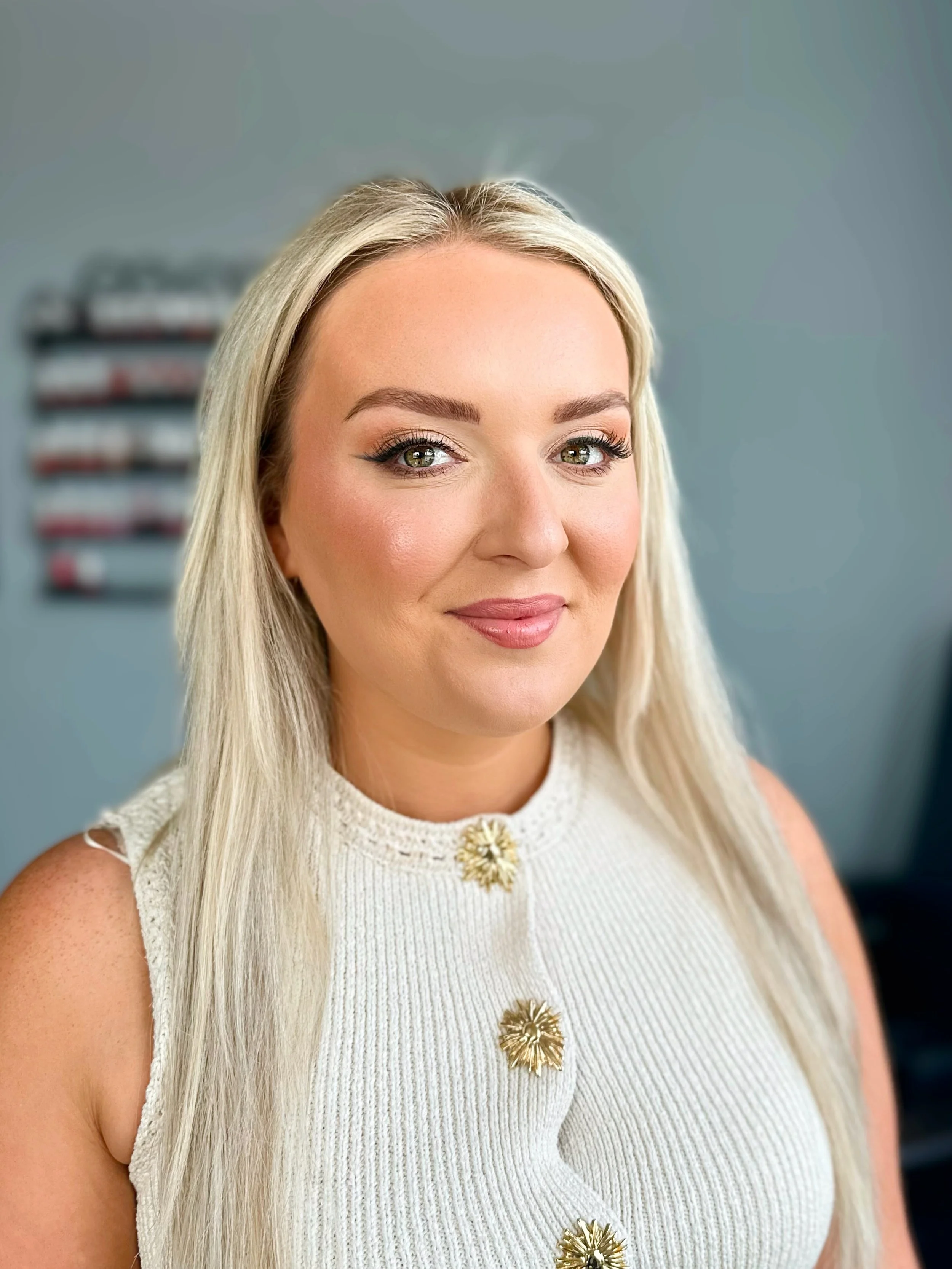 Amy makeup artist hereford 12.jpeg