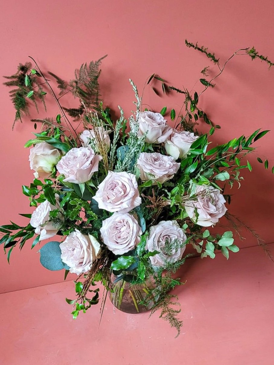 Luxury+Vase+Bouquet+of+Premium+Neutral+Roses+%26+Wild+Foliage+-+Funk+%26+Bloom+-+Liverpool+Florist.jpg