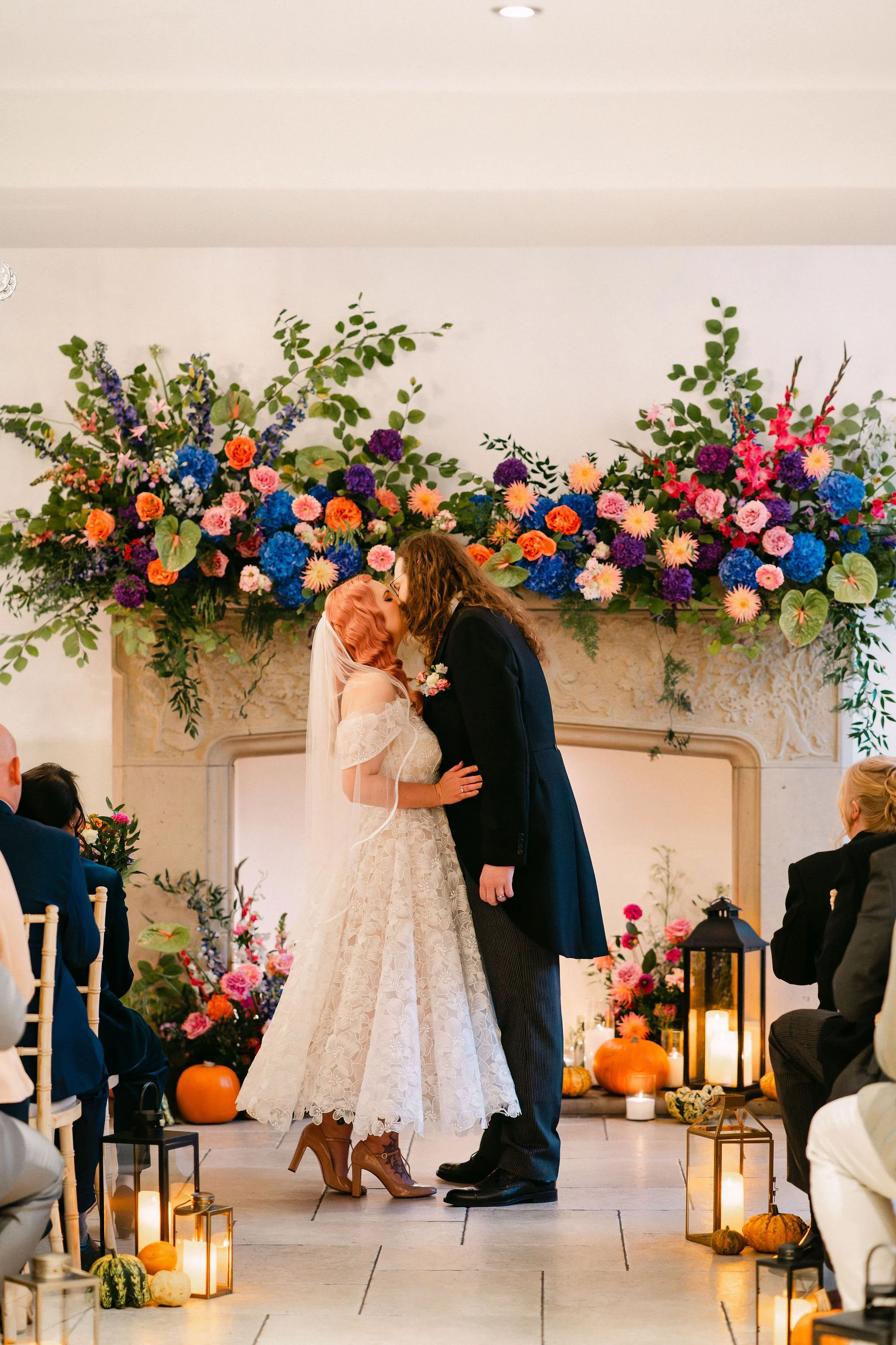 fireplace flower installation for autumn wedding at tyn dwr hall 