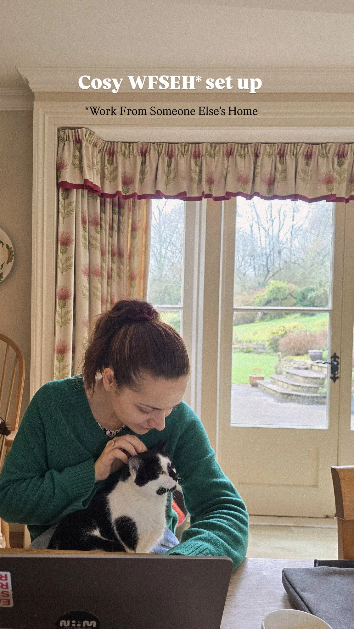 Can You Work Remotely From a Housesit?