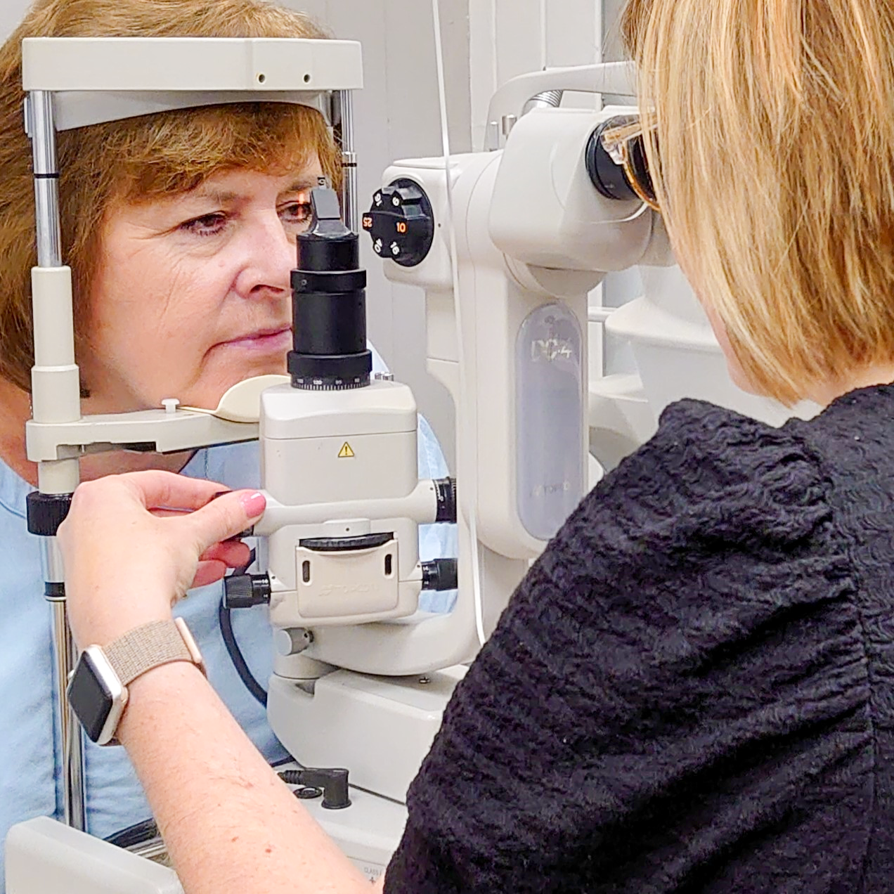 Expert NHS eye examination at Blink Opticians in Bridge of Allan using advanced slit-lamp technology to check for cataracts and glaucoma.