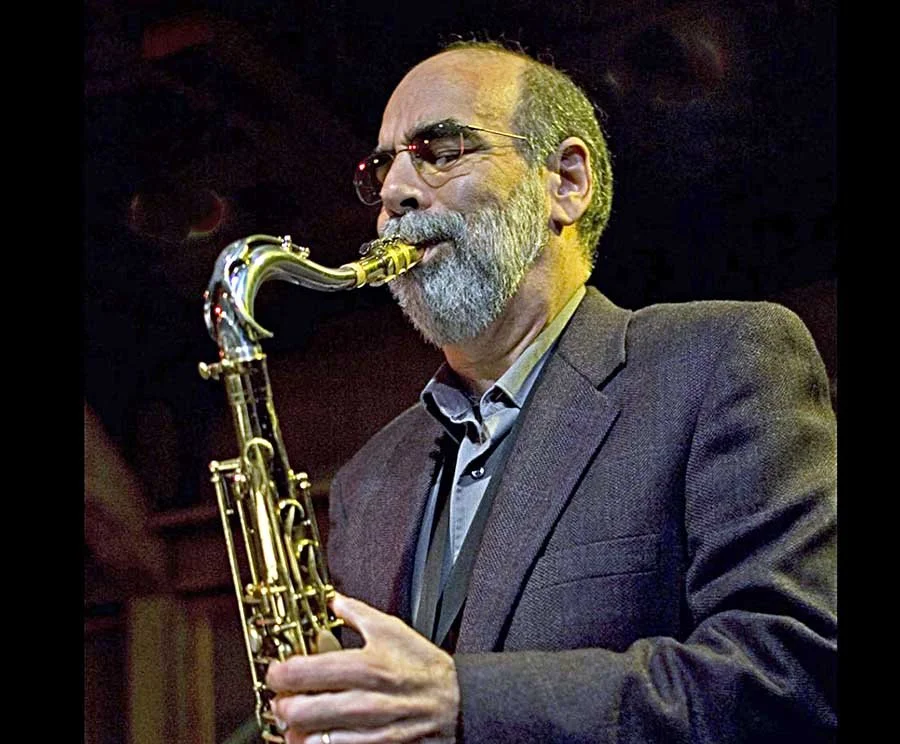 Len Pierro performs