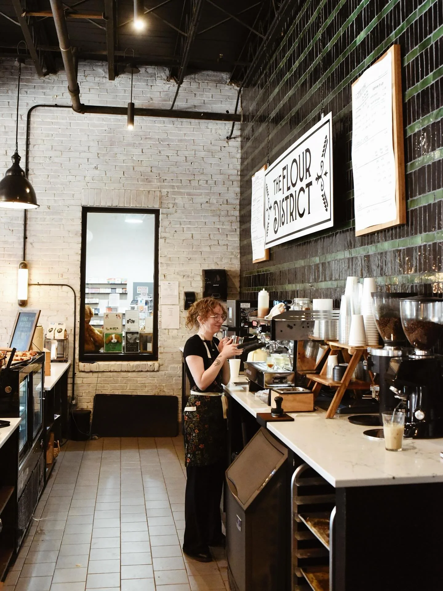 The best mornings start with good coffee and good company - come enjoy both with us! โ๏ธ
#lynchburgva #lynchburgbakery #lyhlovesyou #flourdistrictva #flourdistrict #coffee #latte #lynchburgcoffee #supportlocal