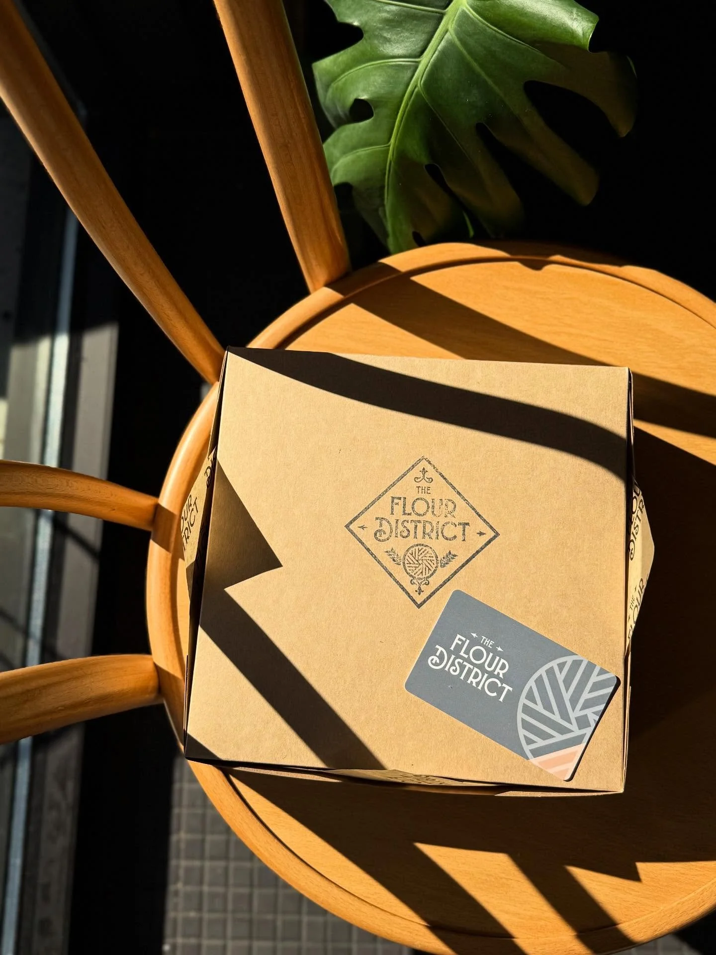 What&rsquo;s better than a gift card to Flour District? A gift card with a box of your favorite pastries! With November already here, we know lots of folks are thinking about gifts for the holidays! We have gift cards available for the caf&eacute;, o