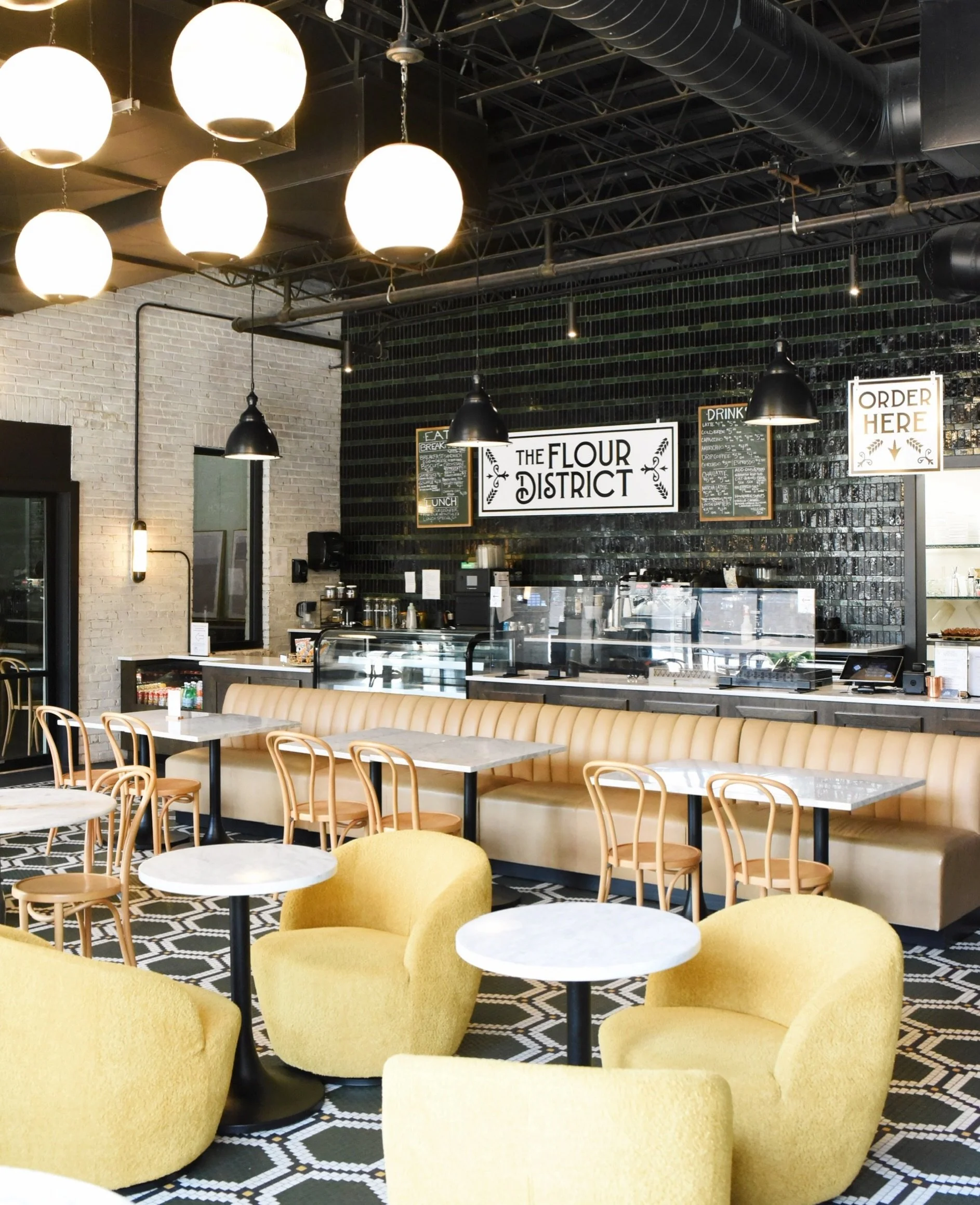 The perfect place for a mid-day pick me up! Come stroll down Bedford Ave and find all of your favorite drinks and treats 💫