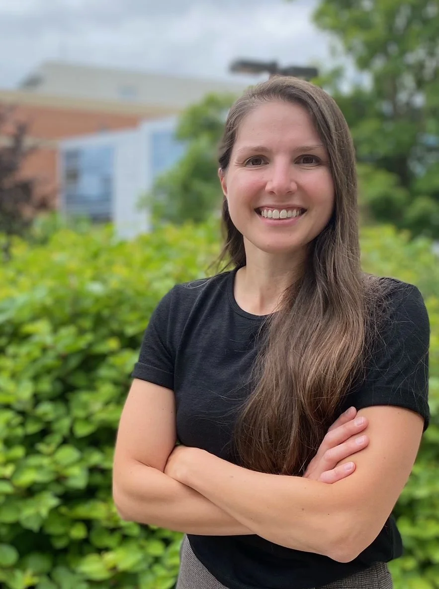 Dr. Amanda Cicchino