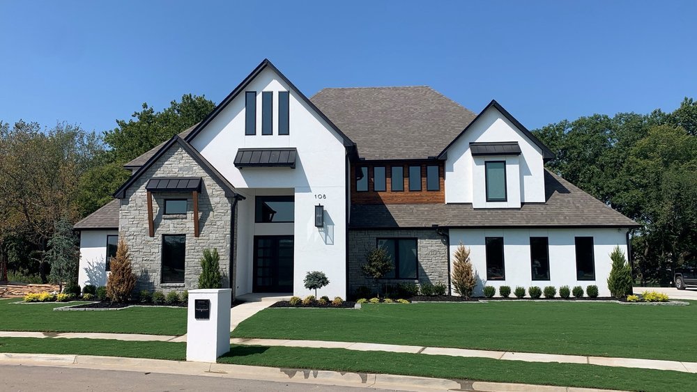 Chesterfield | 4984 SqFt • 4 Bed • 5.5 Bath