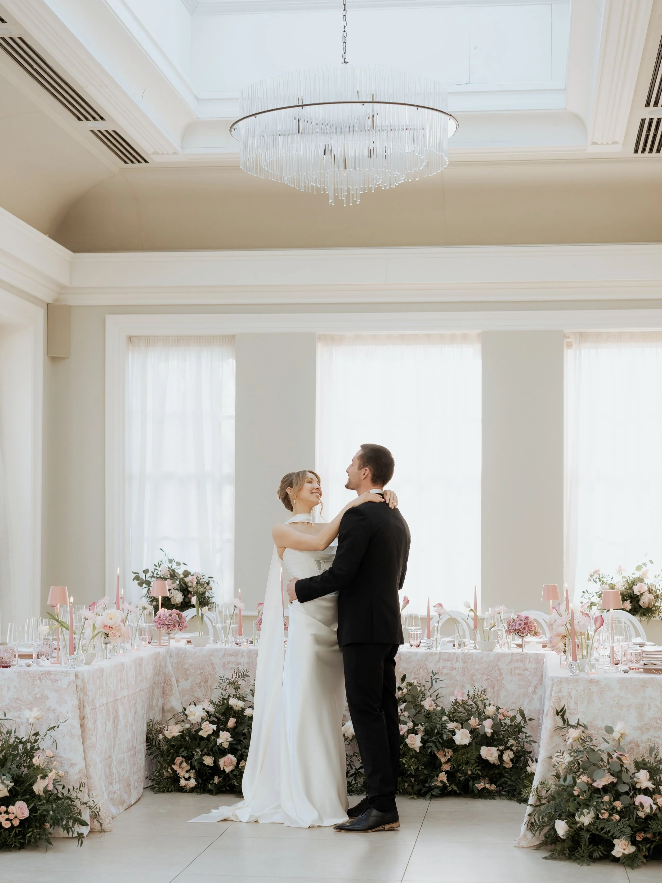 Editorial moments at Saltmarshe Hall ✨

Drawn to venues that feel timeless, light-filled and quietly cinematic, where the atmosphere speaks for itself and every detail feels considered.

Based in Cheshire &amp; North Wales, documenting weddings acros