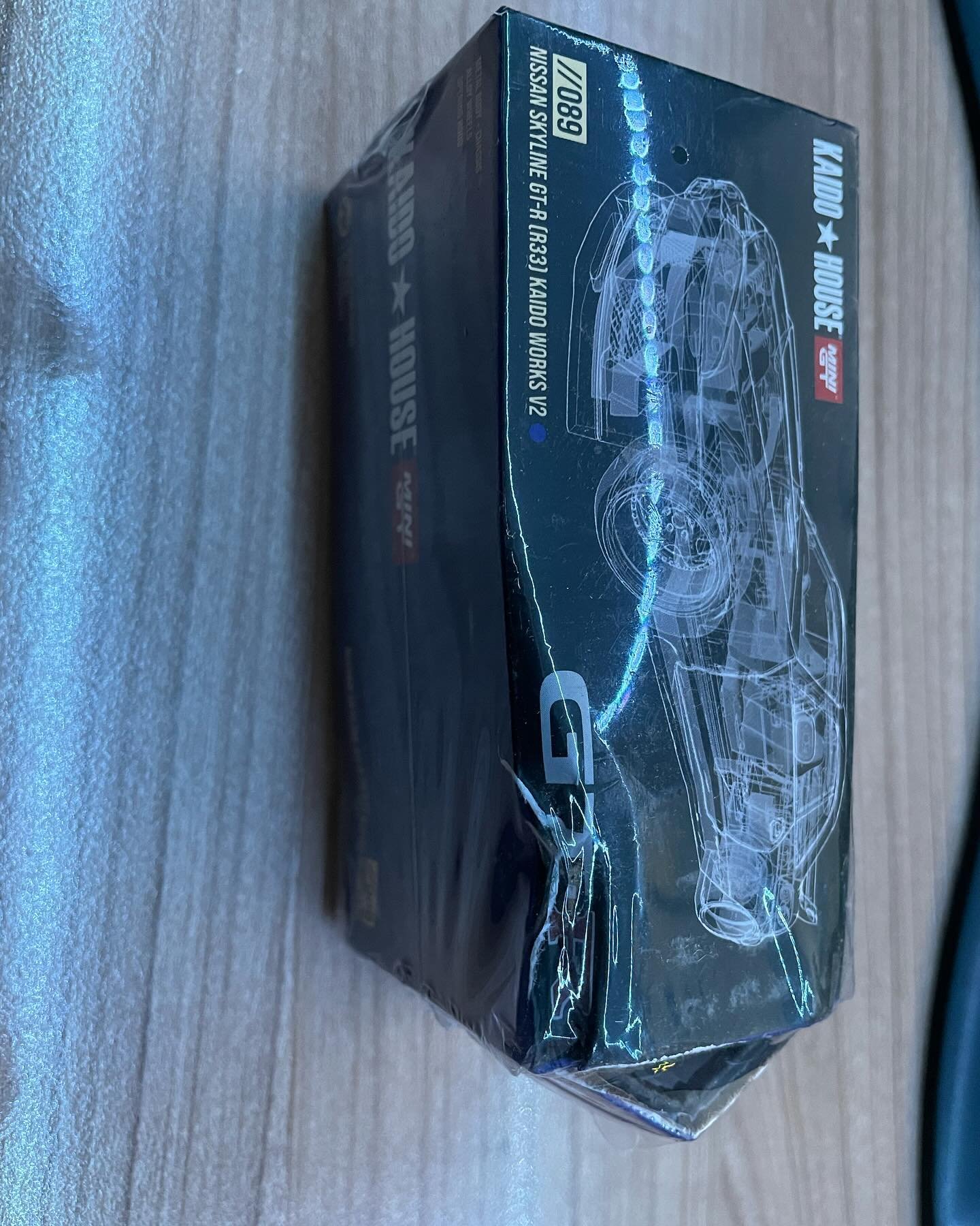 Thought today was going to be a bad day😭#! Boy was I mistaken!! Just goes to show the build quality. @minigtofficial @kaidohouse @kaidohousegarage #kaidohousegarage #kaidohouse #minigt #minigt64 #diecast #diecastcollector #164 #164diecast #164diecas