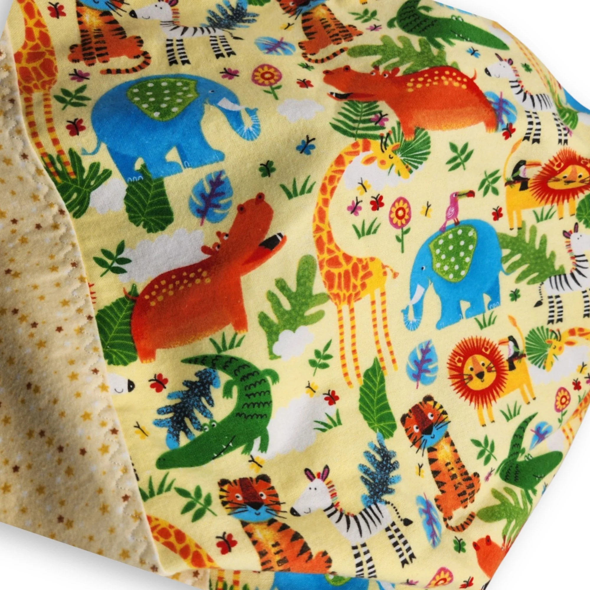 Yellow_jungle_animals_open2.jpg