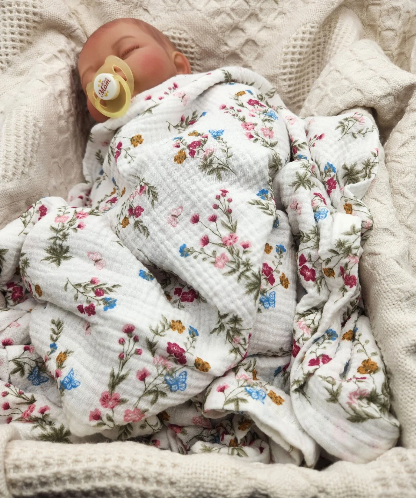 Floral_Bouquet_crib.jpg