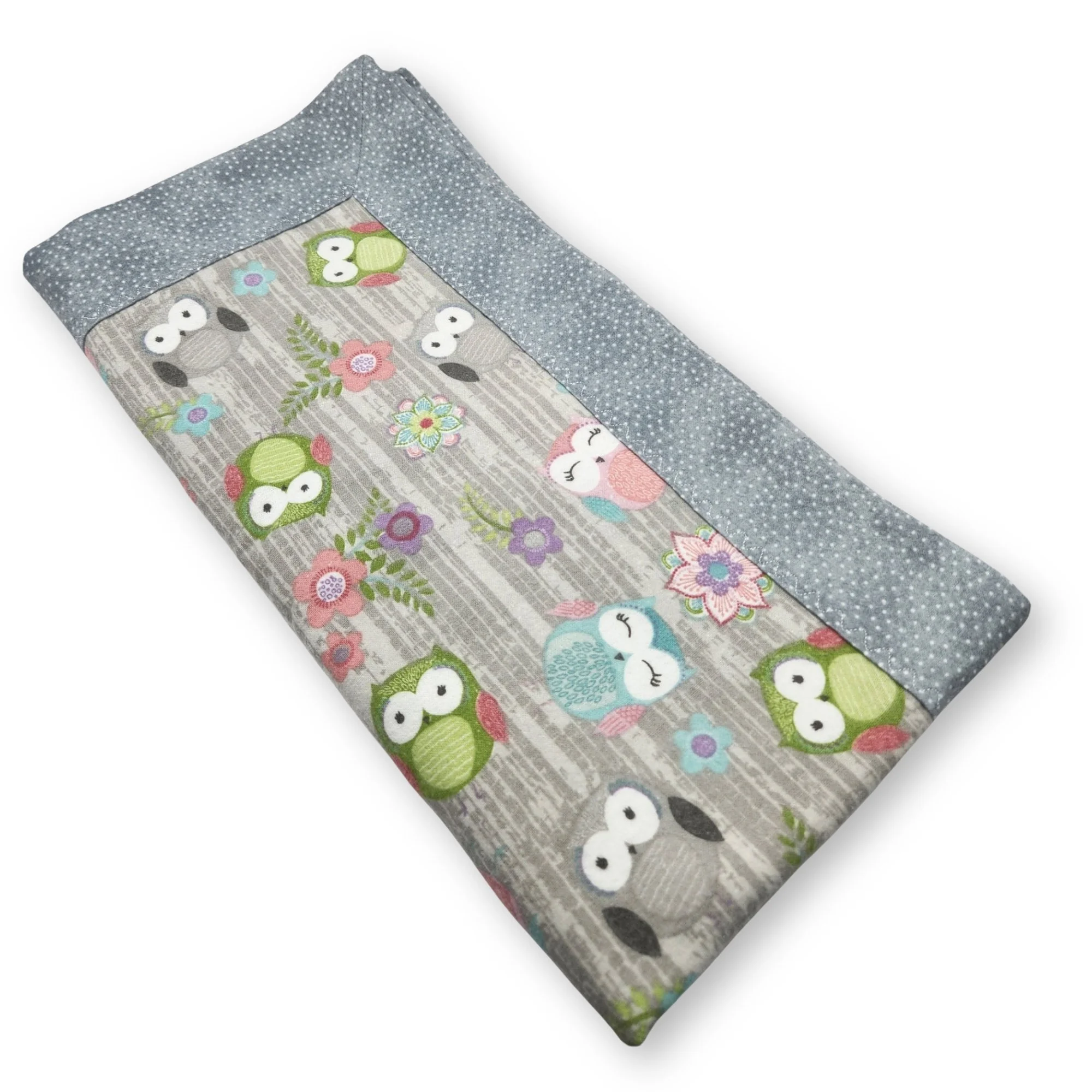 Gray_owls_long_fold.jpg